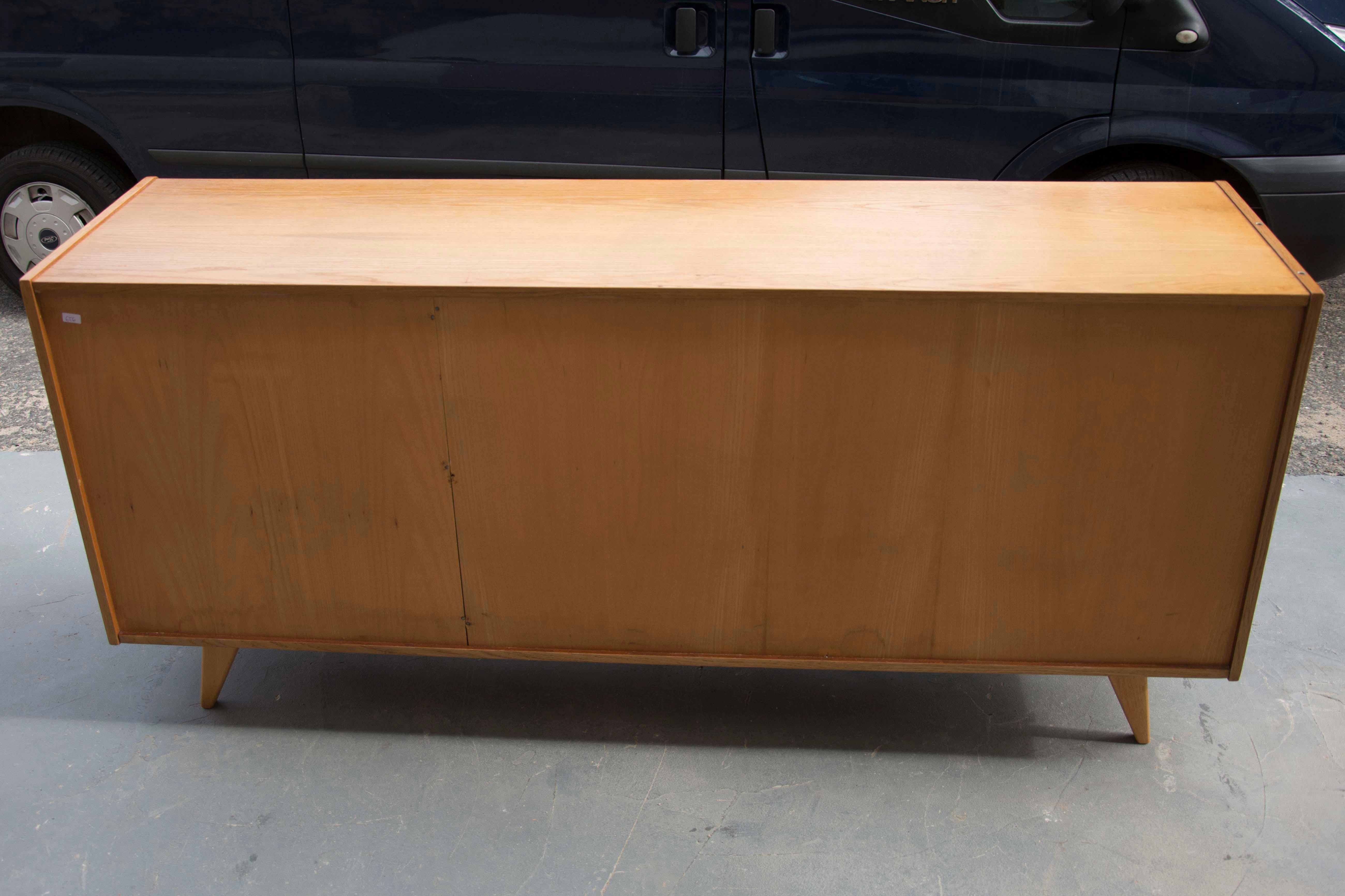 Midcentury Sideboard U-460 by Jiří Jiroutek for Interier Praha, 1960s 4