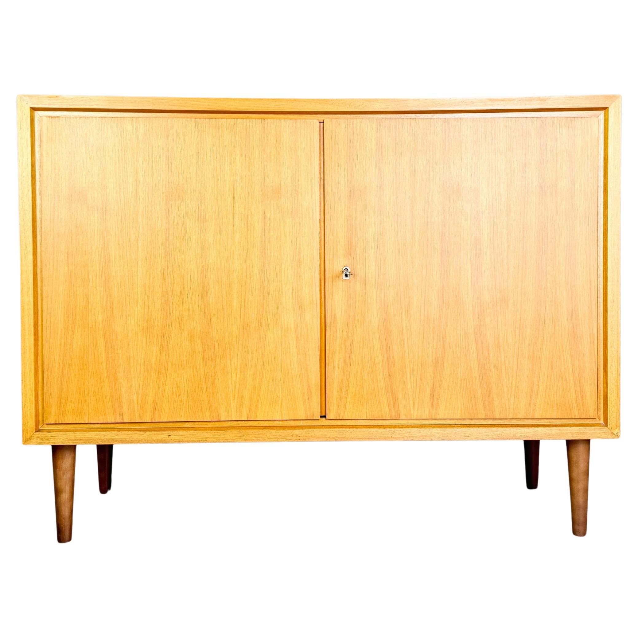 Midcentury Sideboard WK Möbel Nussbaum 1960er Vintage Kommode