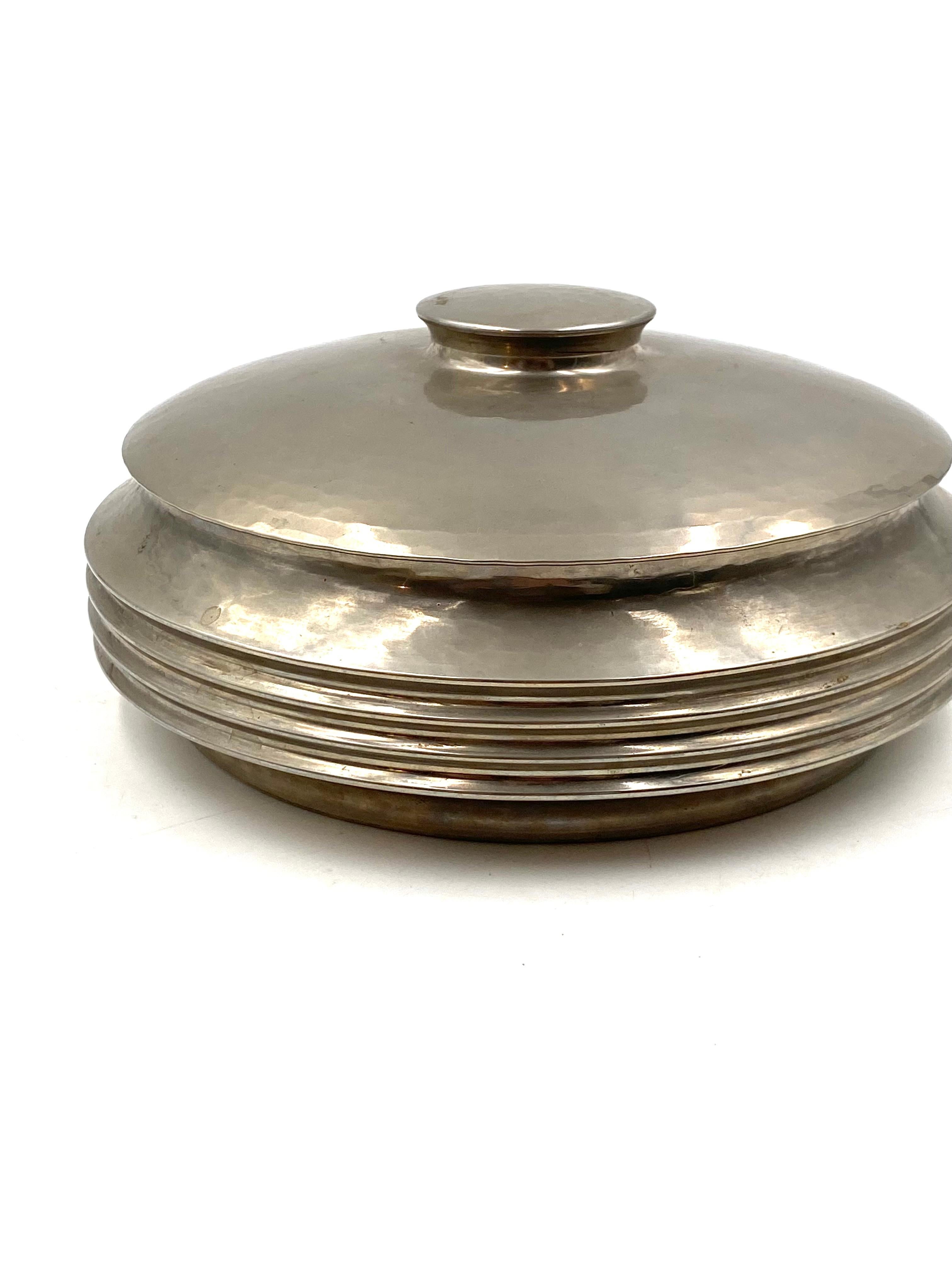 Brass Midcentury silver-plated hand-hammered brass box, Zanetto Padova Italy 1970s For Sale
