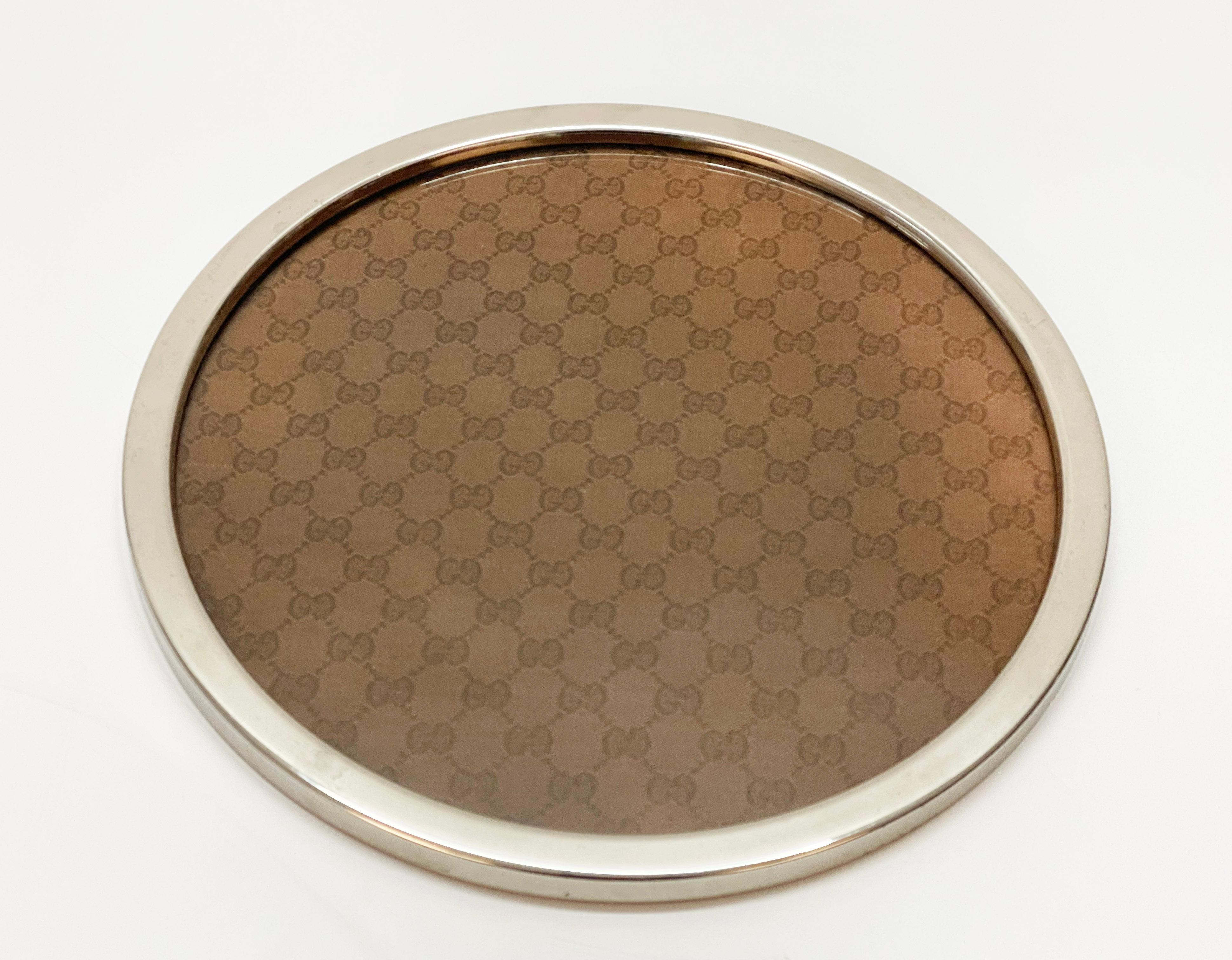 Midcentury Silvered Metal, Brown Fabric and Lucite Gucci Italian Tray, 1969 In Good Condition In Roma, IT