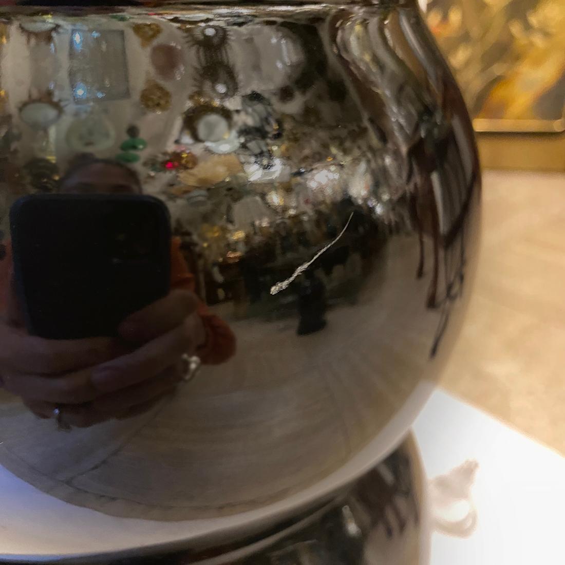 Midcentury Single Porcelain Lamp In Good Condition For Sale In New York, NY