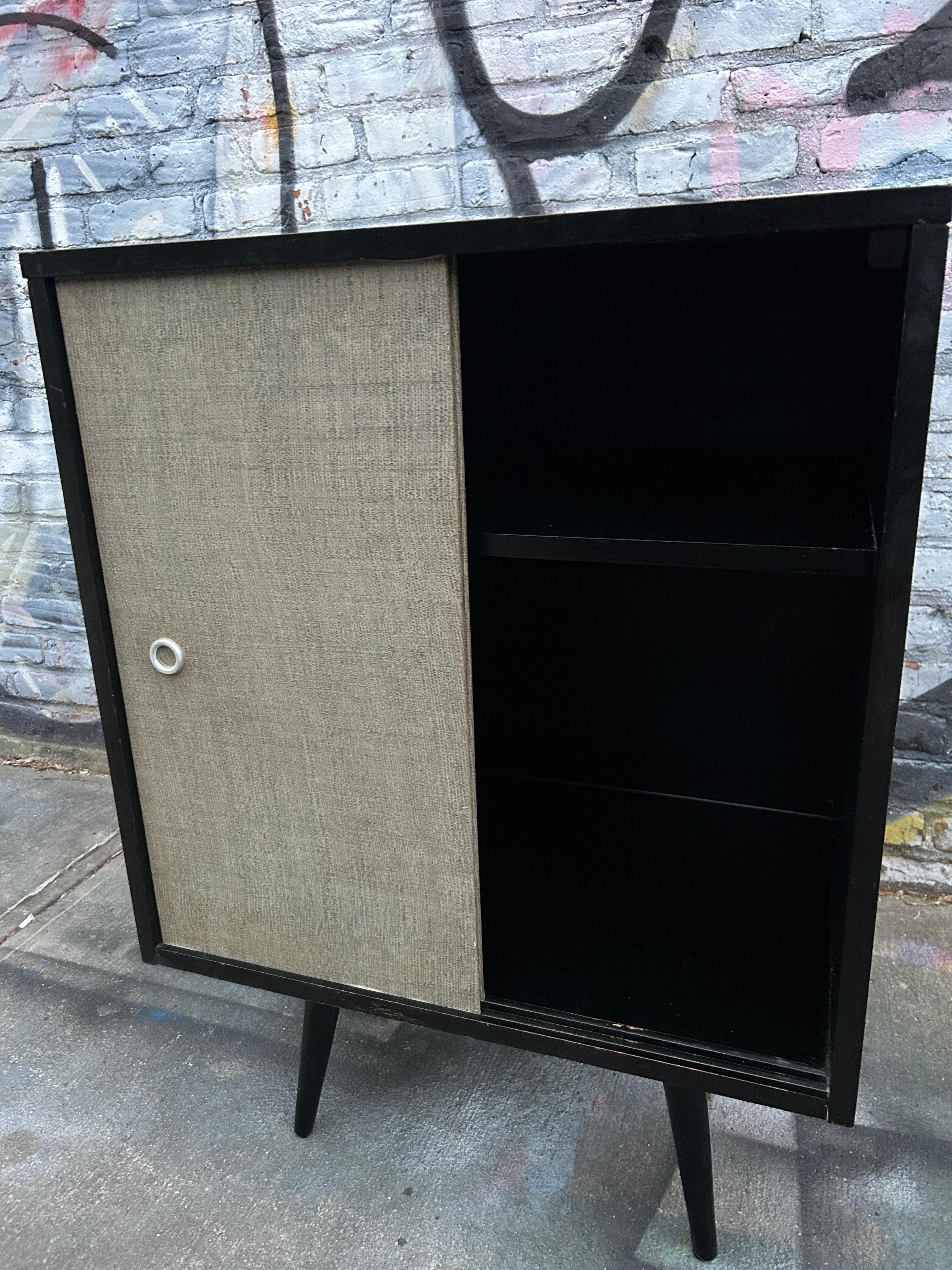 Mid-Century Small Cabinet by Paul McCobb circa 1950 Planner Group #1512 Black In Good Condition For Sale In BROOKLYN, NY