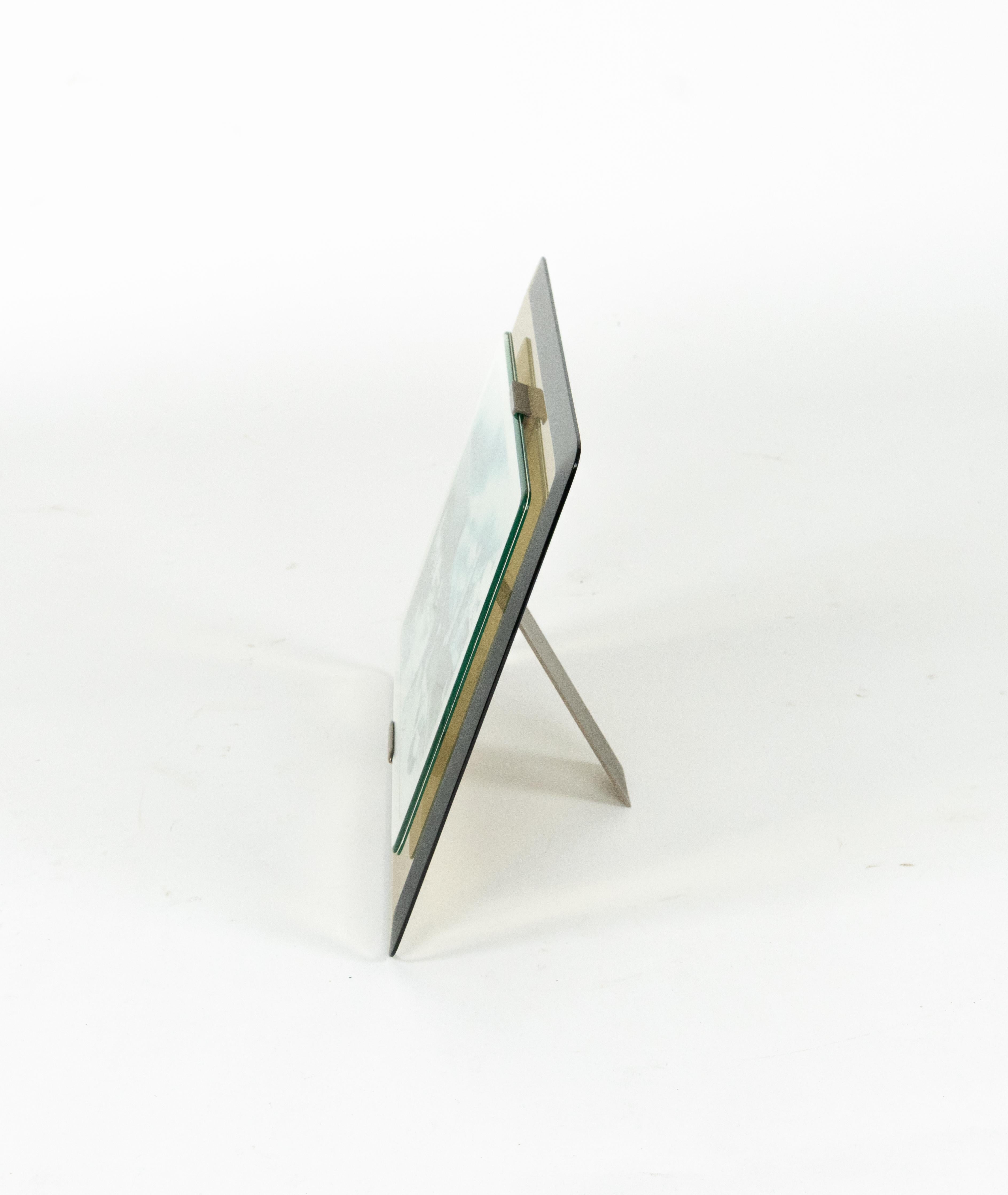 Cadre en verre fumé du milieu du siècle Attribué à Fontana Arte, Italie 1970 en vente 4