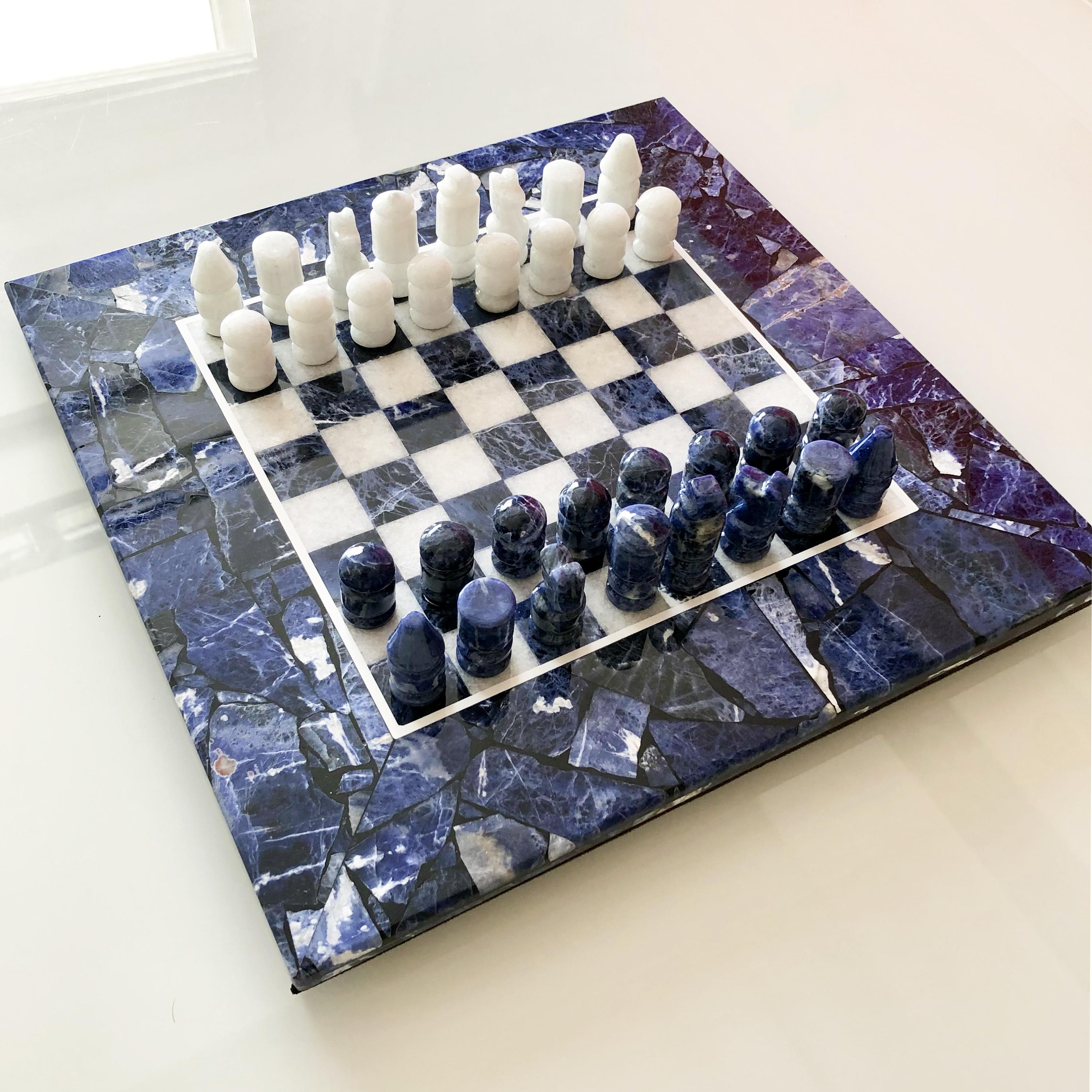 Midcentury Sodalite and Marble Chess Set Game Board and Pieces In New Condition In Jaipur, Rajasthan
