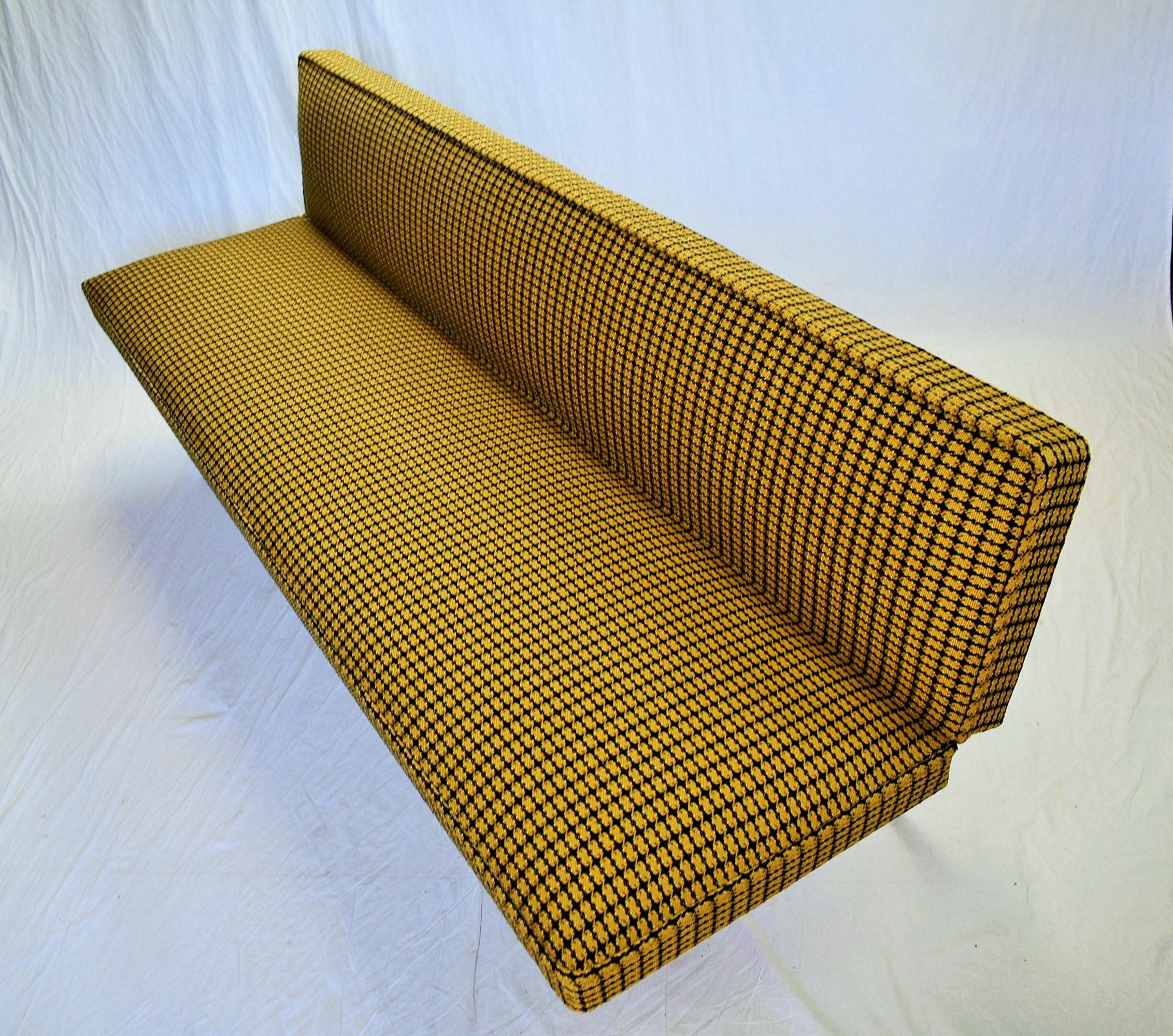 Mid-Century Sofa / Daybed Designed by Miroslav Navratil, 1960s 3