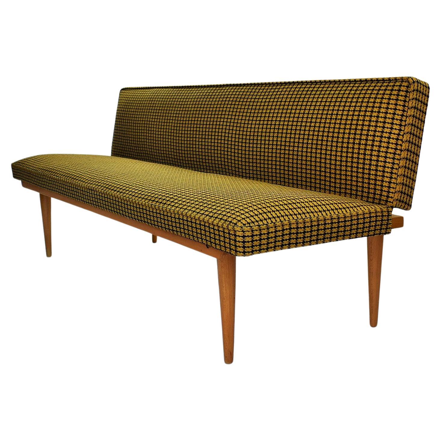 Mid-Century Sofa / Daybed Designed by Miroslav Navratil, 1960s