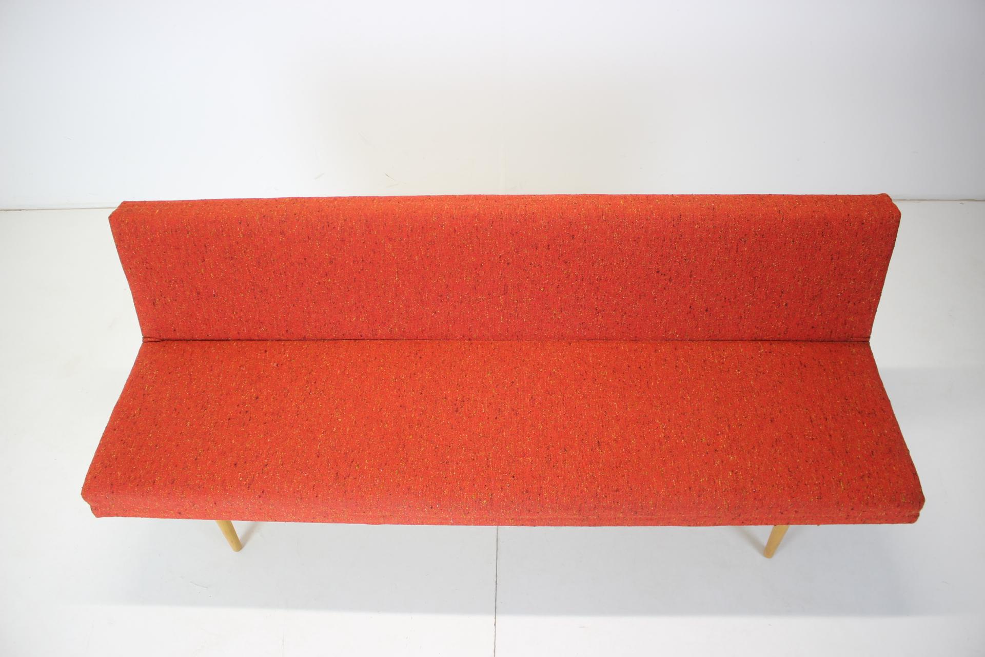 Czech Midcentury Sofa/Daybed Designed-Miroslav Navratil, 1960s