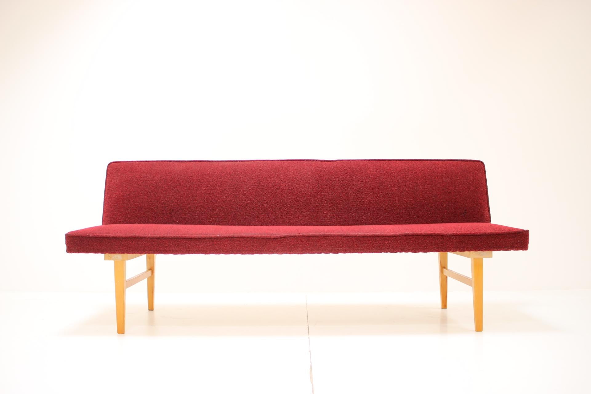 Mid-Century Modern Midcentury Sofa Designed by Miroslav Navrátil, 1960s