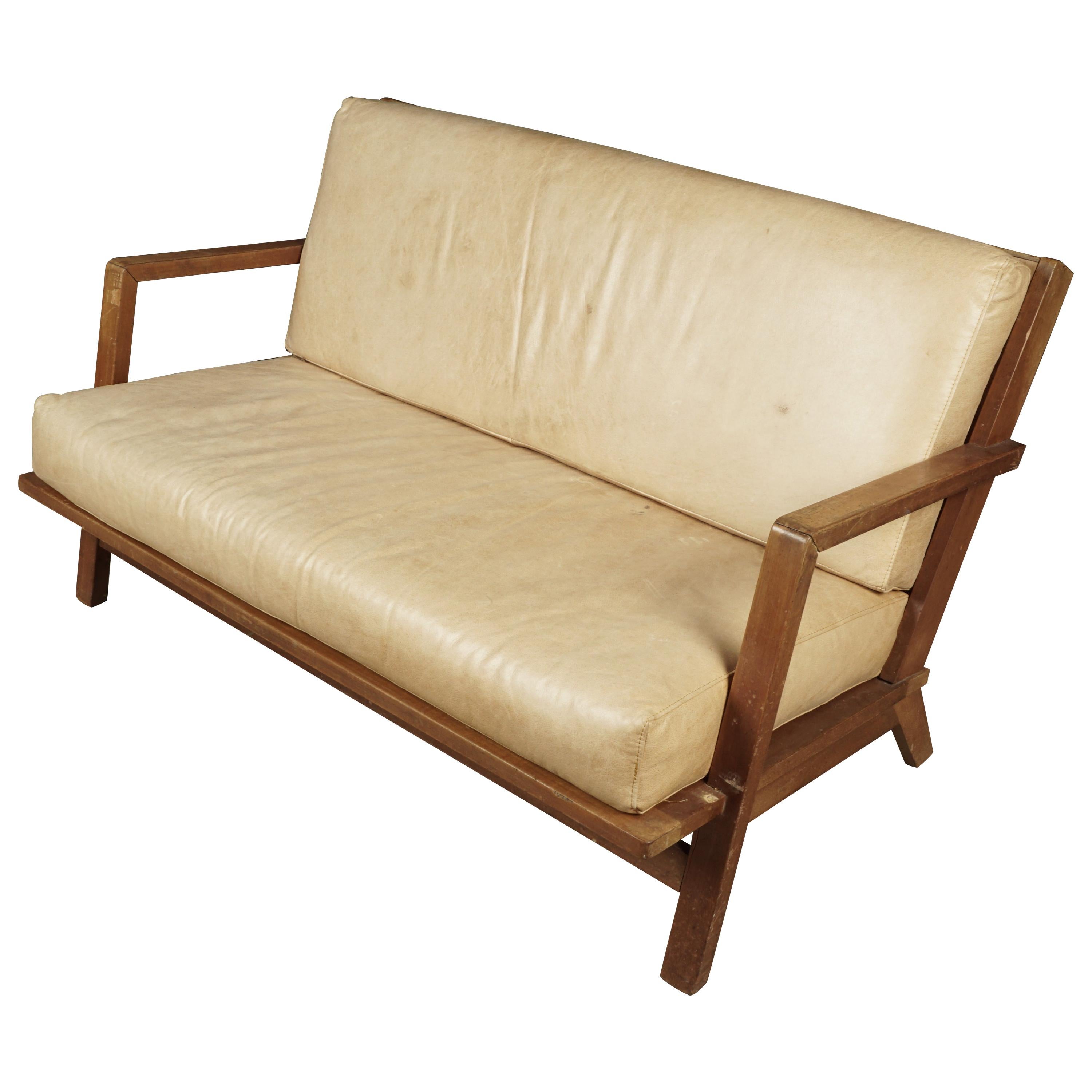 Antique & Vintage Furniture For Sale in Nashville Near Me