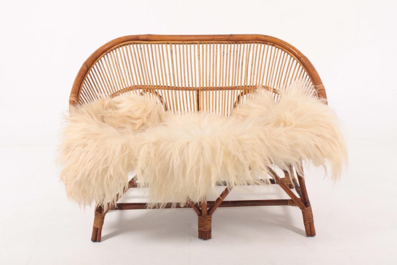 Mid-Century-Sofa aus Bambus, hergestellt in Dänemark, 1950 (Mitte des 20. Jahrhunderts) im Angebot