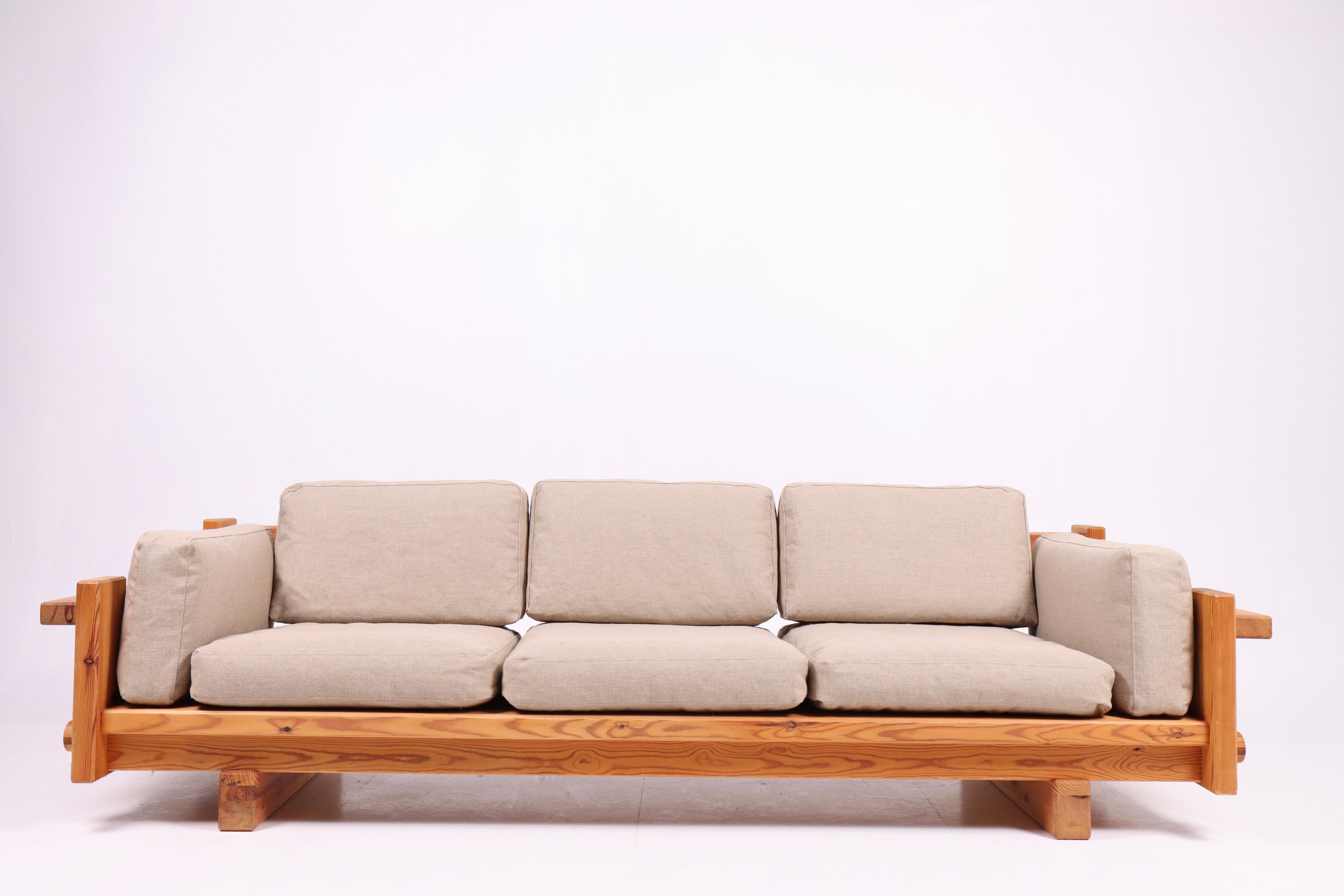Sofa in solid pine and new canvas reupholstery. Designed by Yngve Ekström, Sweden 1970s. Great condition.