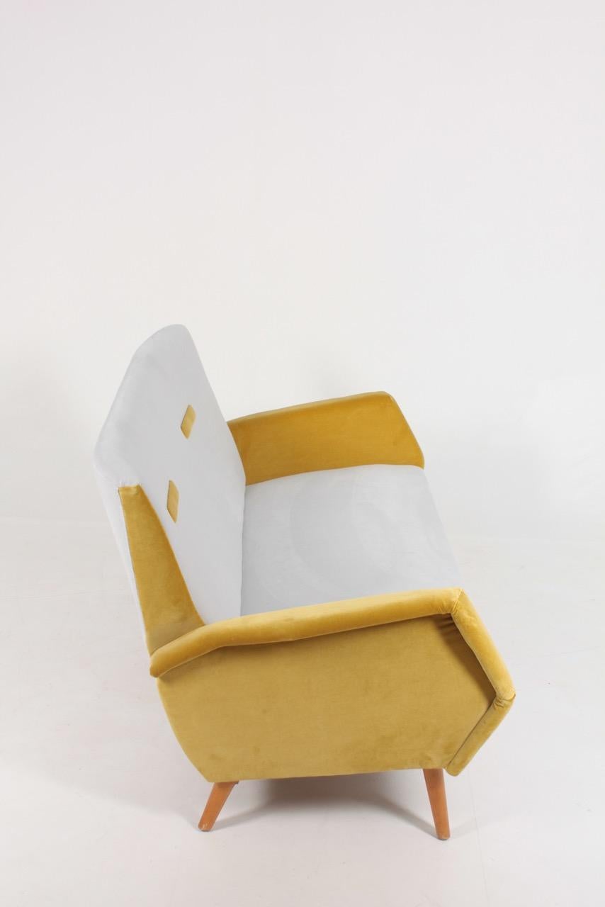 Very comfortable sofa upholstered in French velvet. Designed by Gio Ponti and by Cassina, Italy. Great condition.