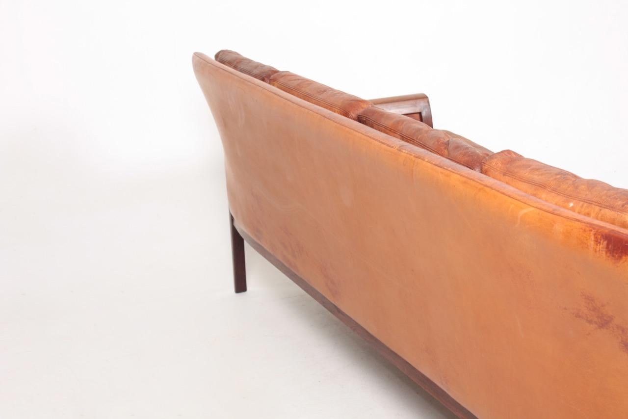Midcentury Sofa in Patinated Leather and Solid Rosewood, Danish Design, 1950s 11