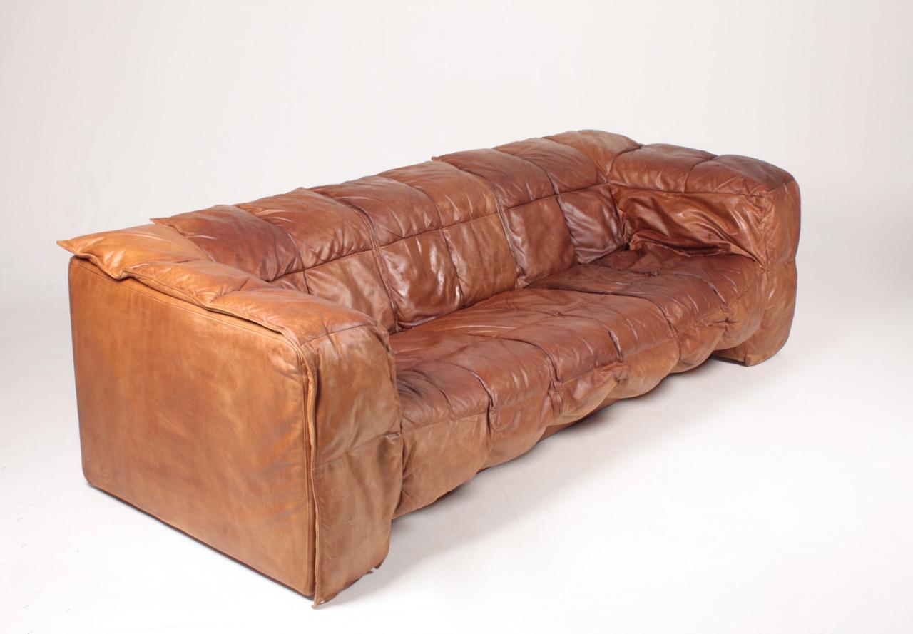 Scandinavian Modern Midcentury Sofa in Patinated Leather by Eilersen, 1980s