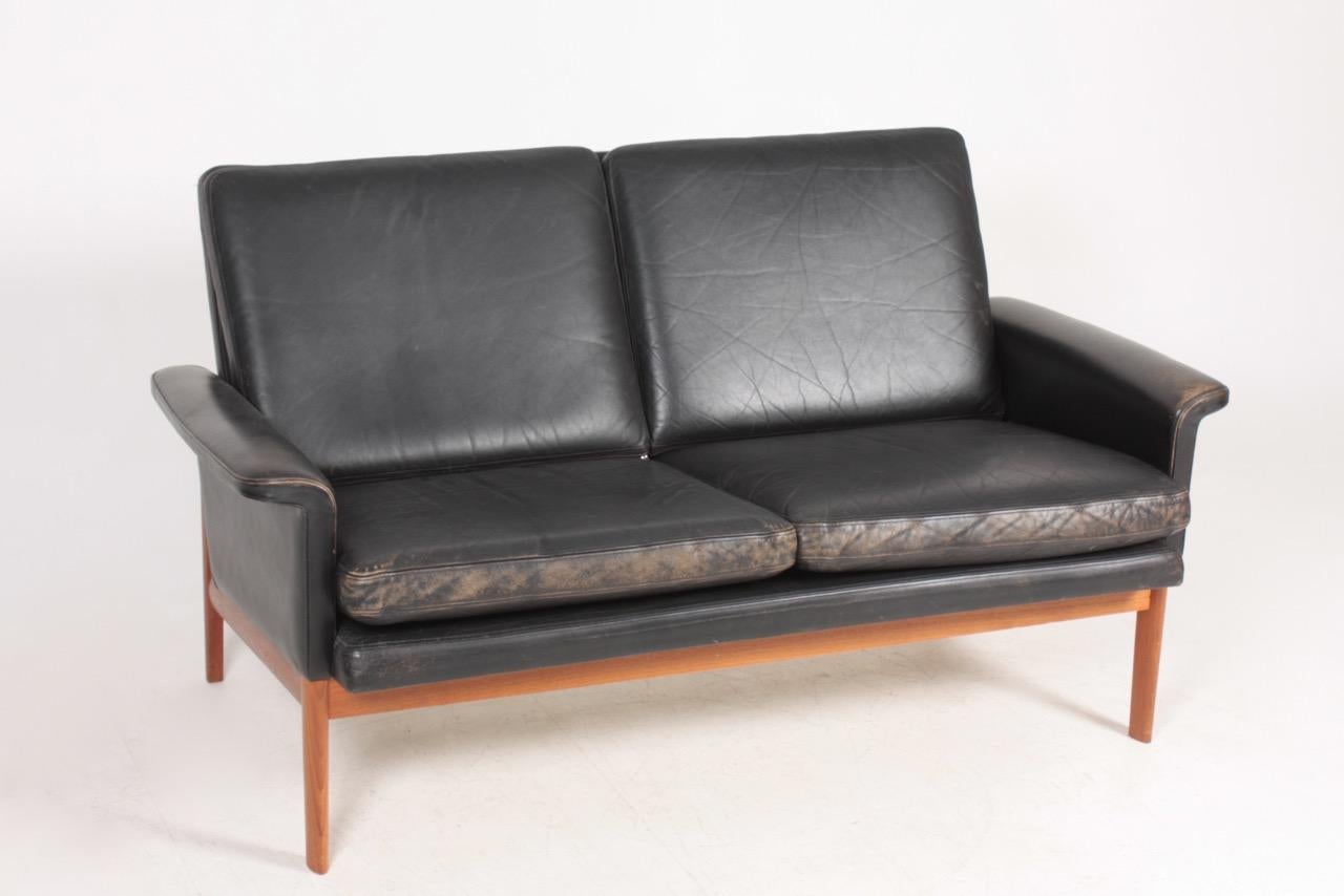 Danish Midcentury Sofa in Patinated Leather by Finn Juhl, 1960s