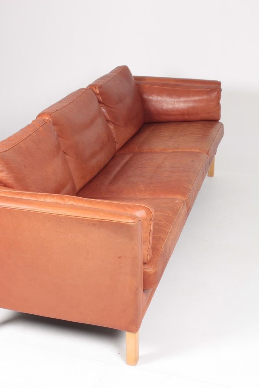 Midcentury Sofa in Patinated Leather by Mogens Hansen, Danish Design 2