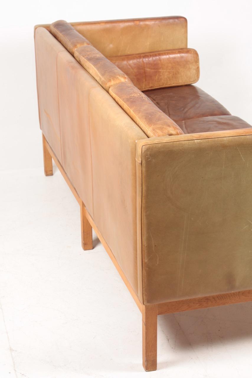 Midcentury Sofa in Patinated Leather, Danish Design, 1960s 3