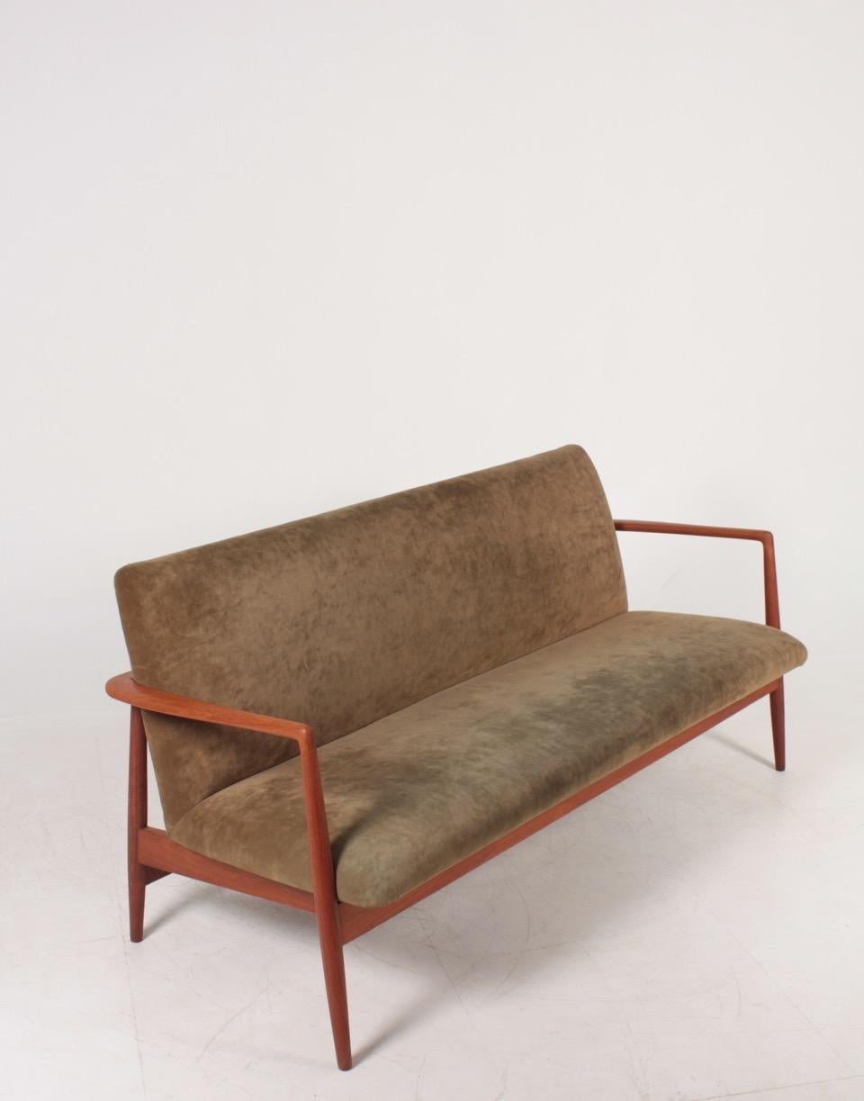 Scandinavian Modern Midcentury Sofa in Teak and Velvet by C.B Hansen, 1950s