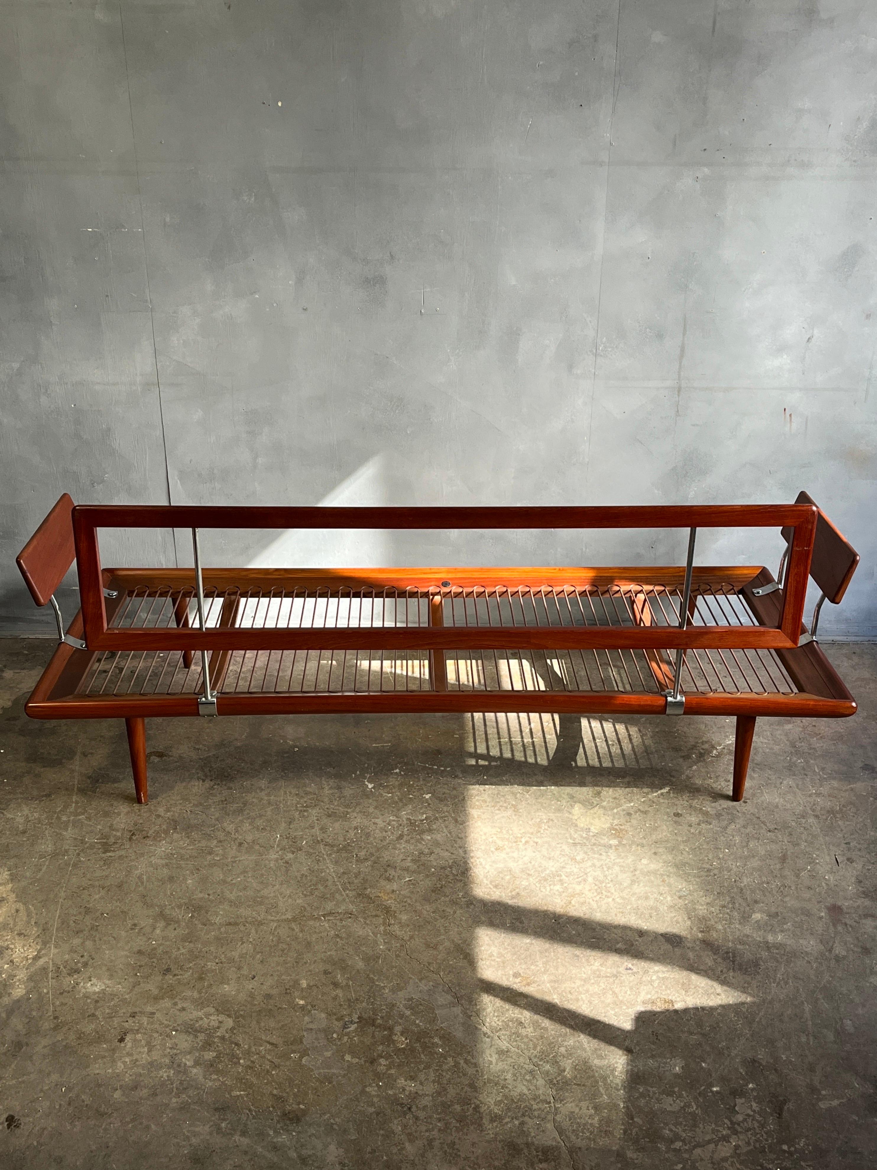 Mid-Century Modern Midcentury Sofa or Daybed by Peter Hvidt & Orla Mølgaard-Nielsen