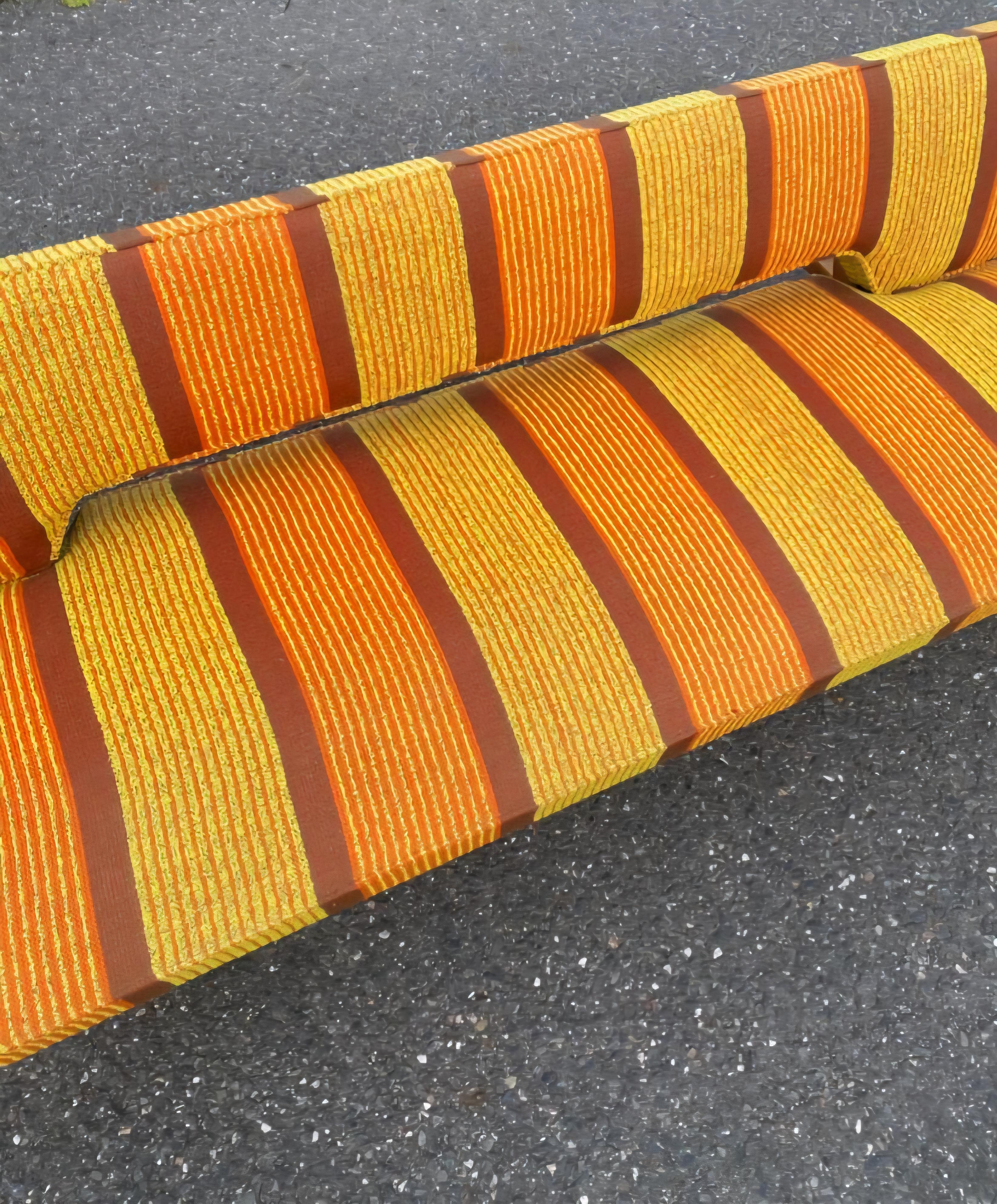 Sofá o sofá cama de mediados de siglo diseñado por Miroslav Navratil, década de 1960. Checo en venta