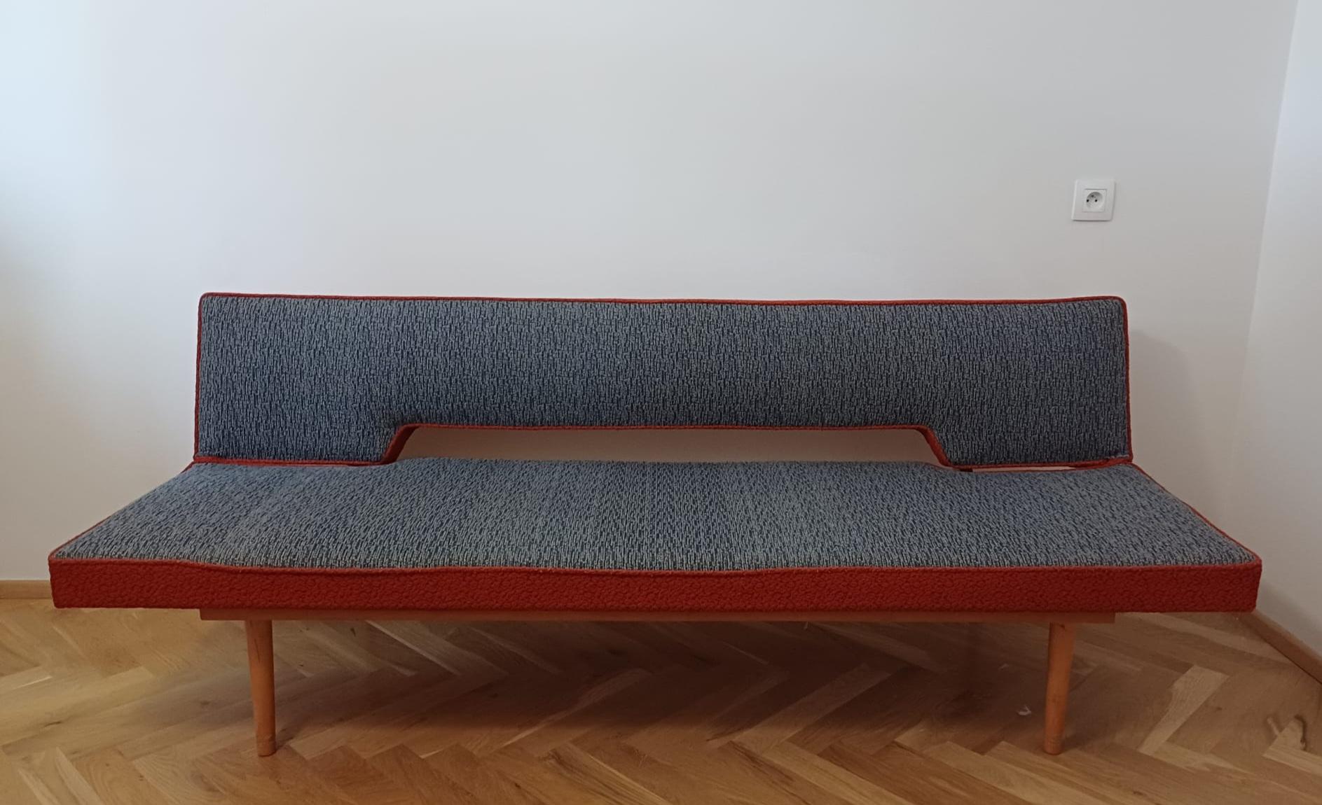 Fabric Midcentury Sofa or Daybed designed by Miroslav Navratil, 1960s. For Sale