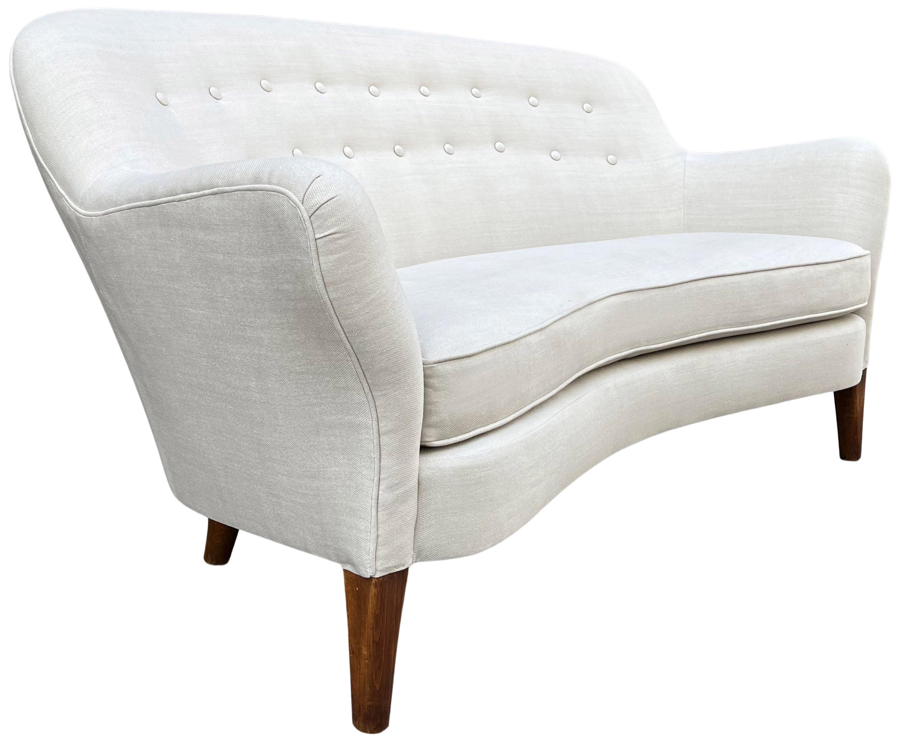 Upholstery Superb Midcentury Curved Sofa or Sette Nanna Ditzel
