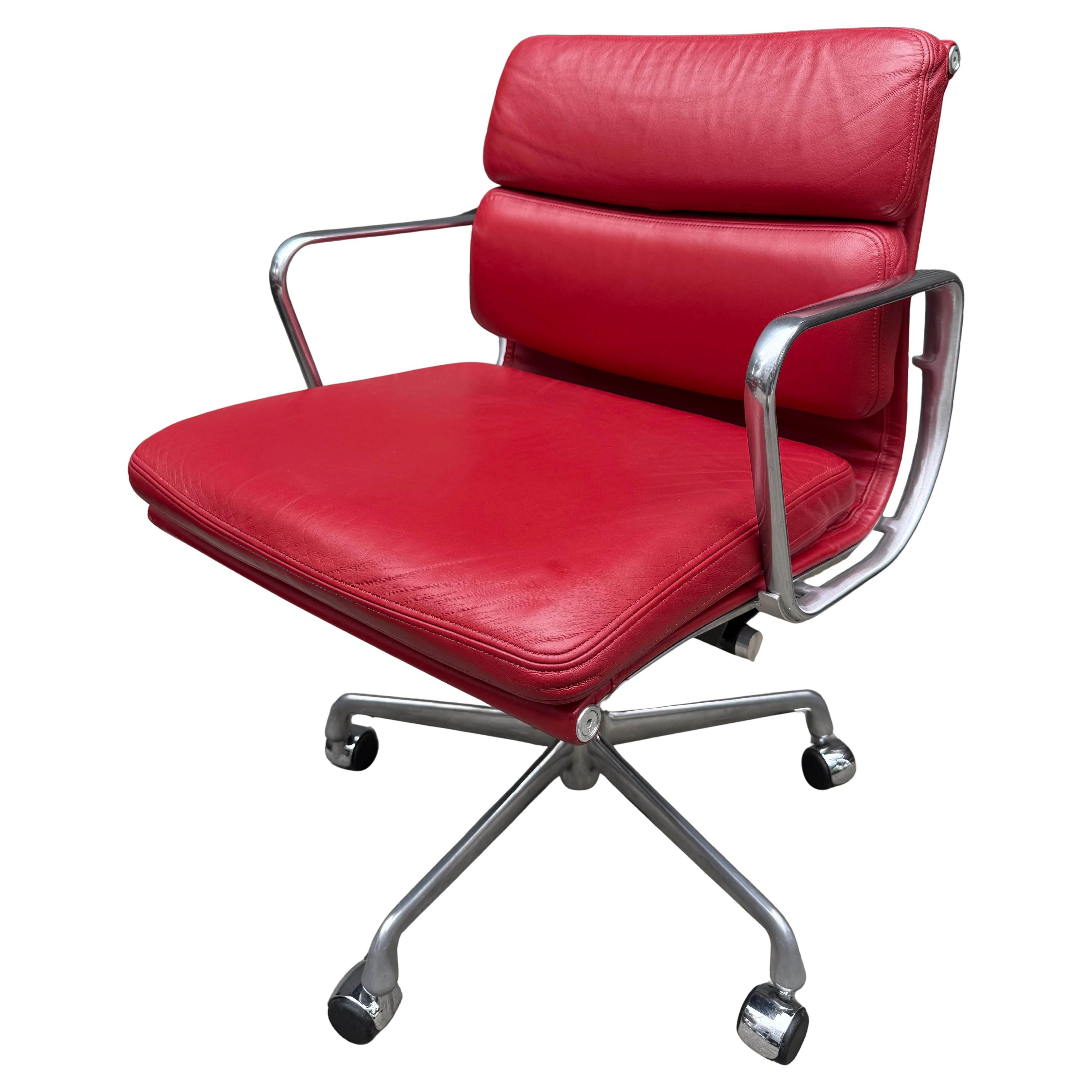 Mid-Century moderno Sedie Midcentury con pad morbido di Eames per Herman Miller 'Three Available' in vendita