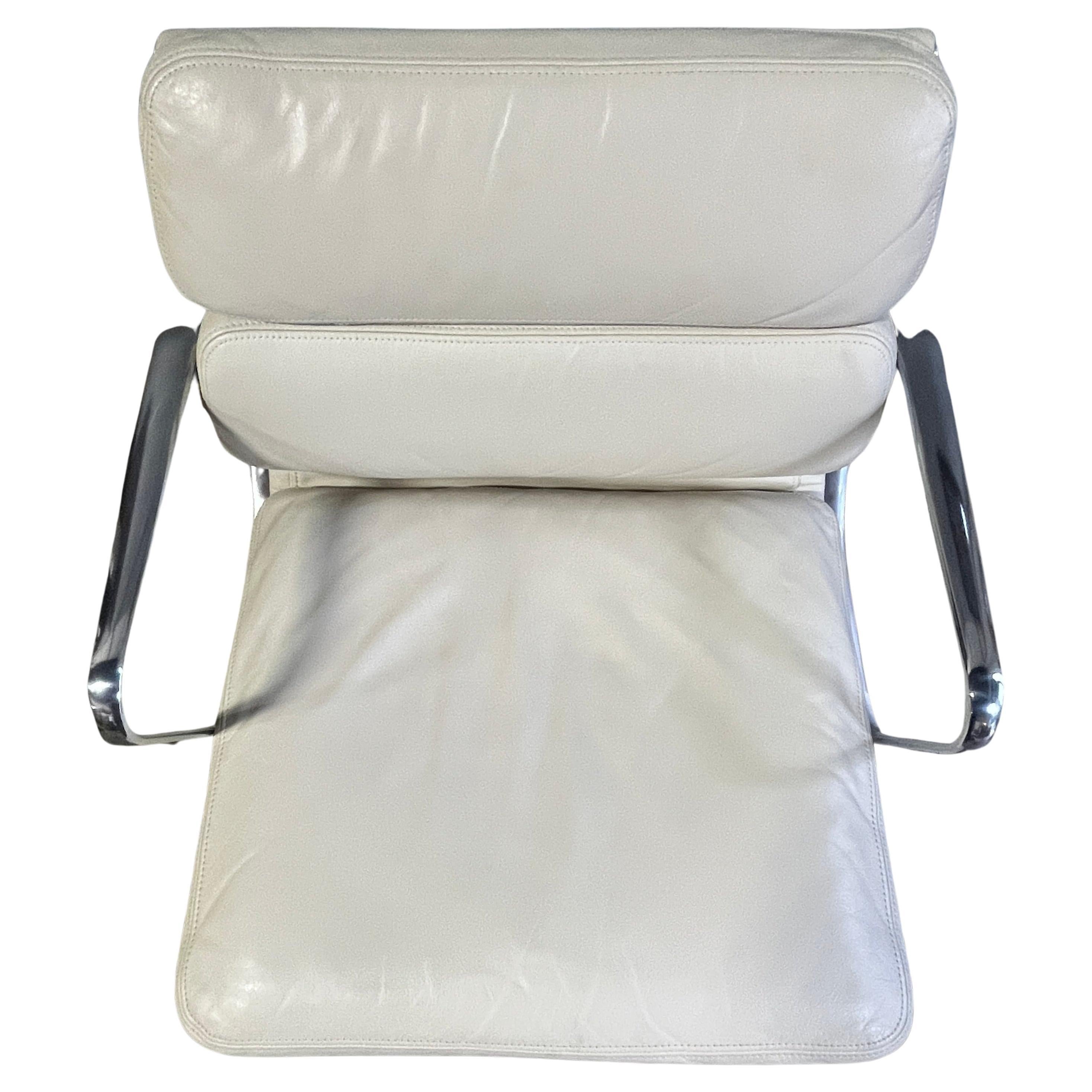 Midcentury Soft Pad Chair White Leather Eames for Herman Miller  For Sale 2