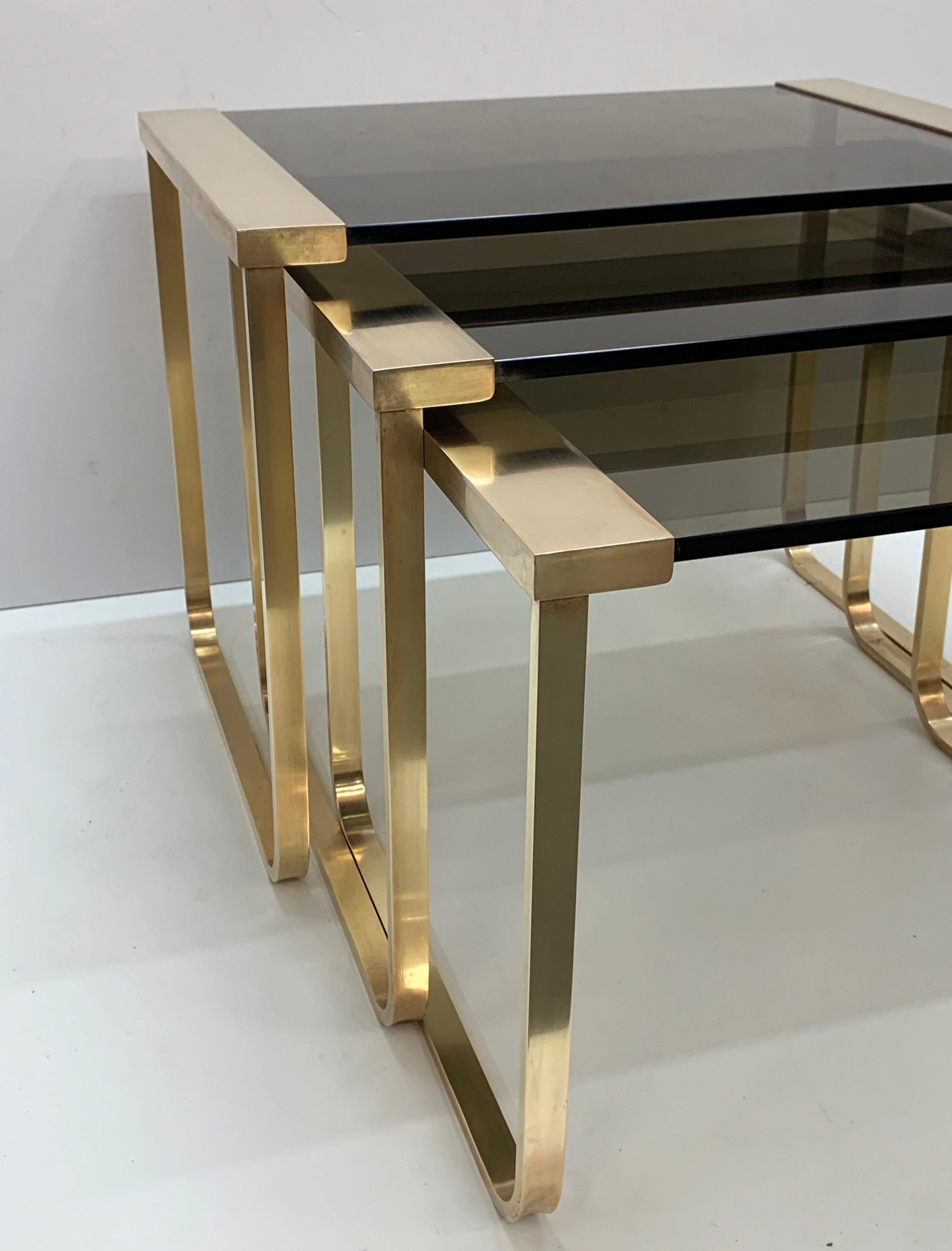 Midcentury Solid Brass and Smoked Glass France Interlocking Side Tables, 1970s For Sale 8