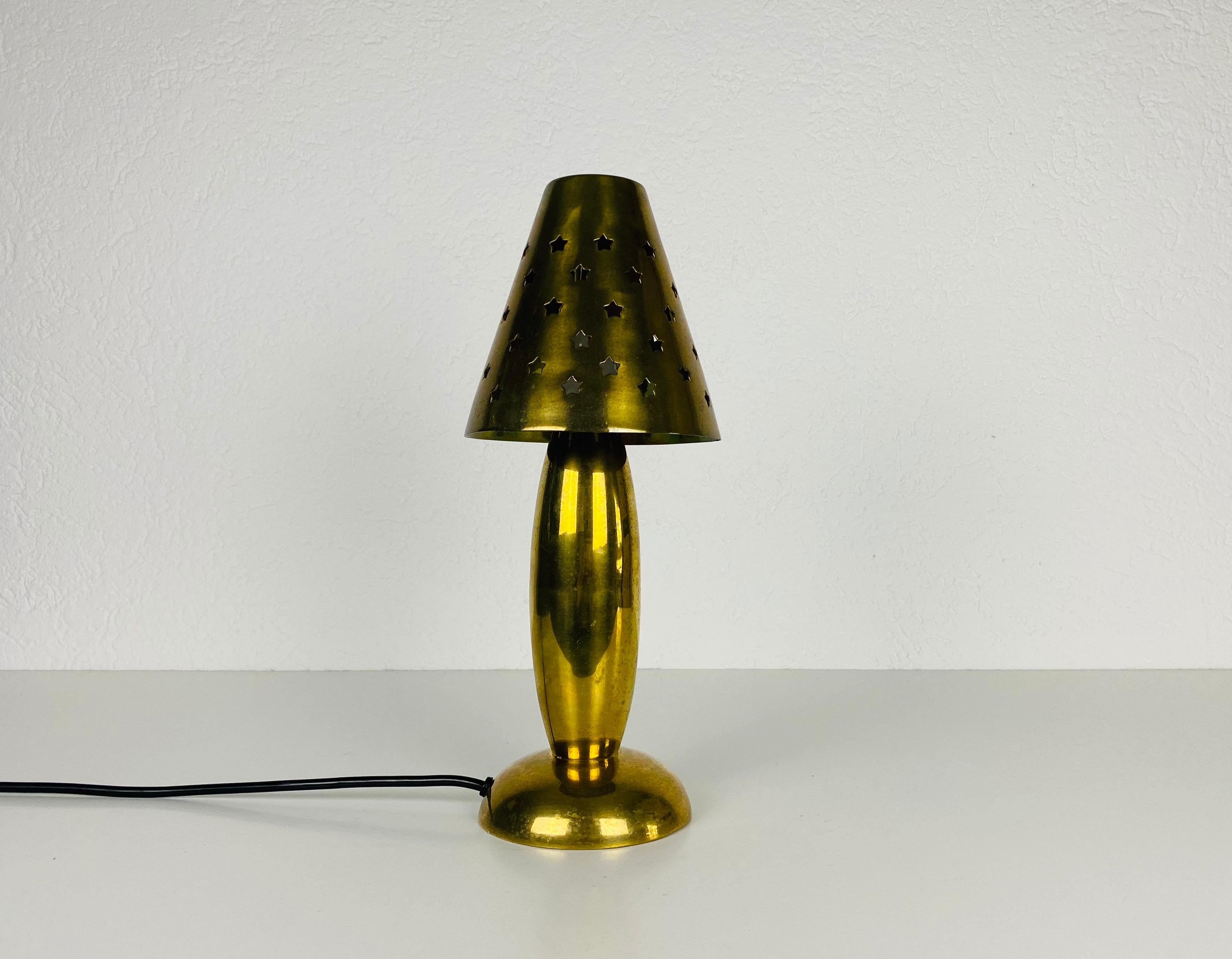 Midcentury Solid Brass Table Lamp by Studio Lambert, 1980s In Good Condition For Sale In Hagenbach, DE