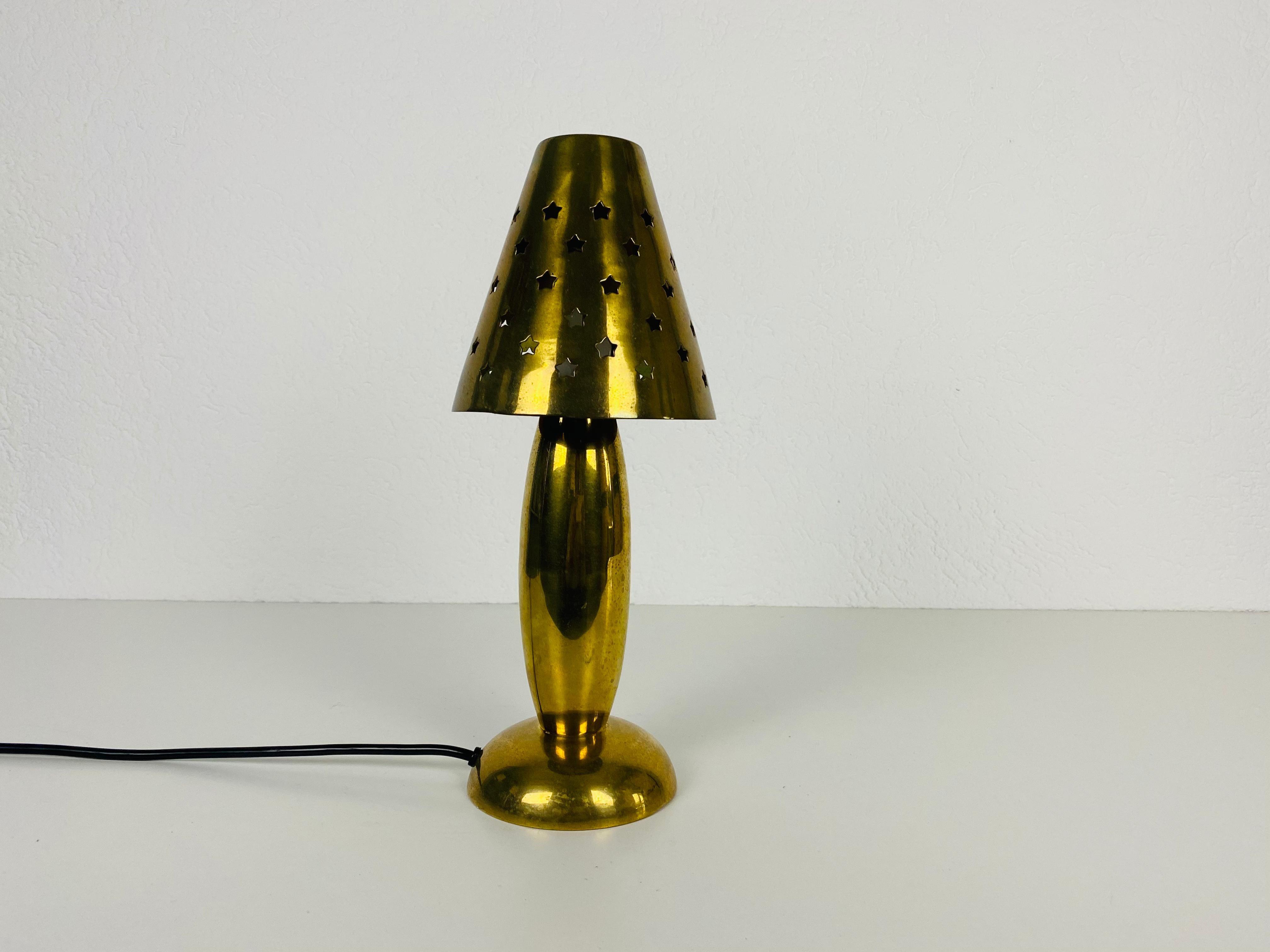 Late 20th Century Midcentury Solid Brass Table Lamp by Studio Lambert, 1980s For Sale