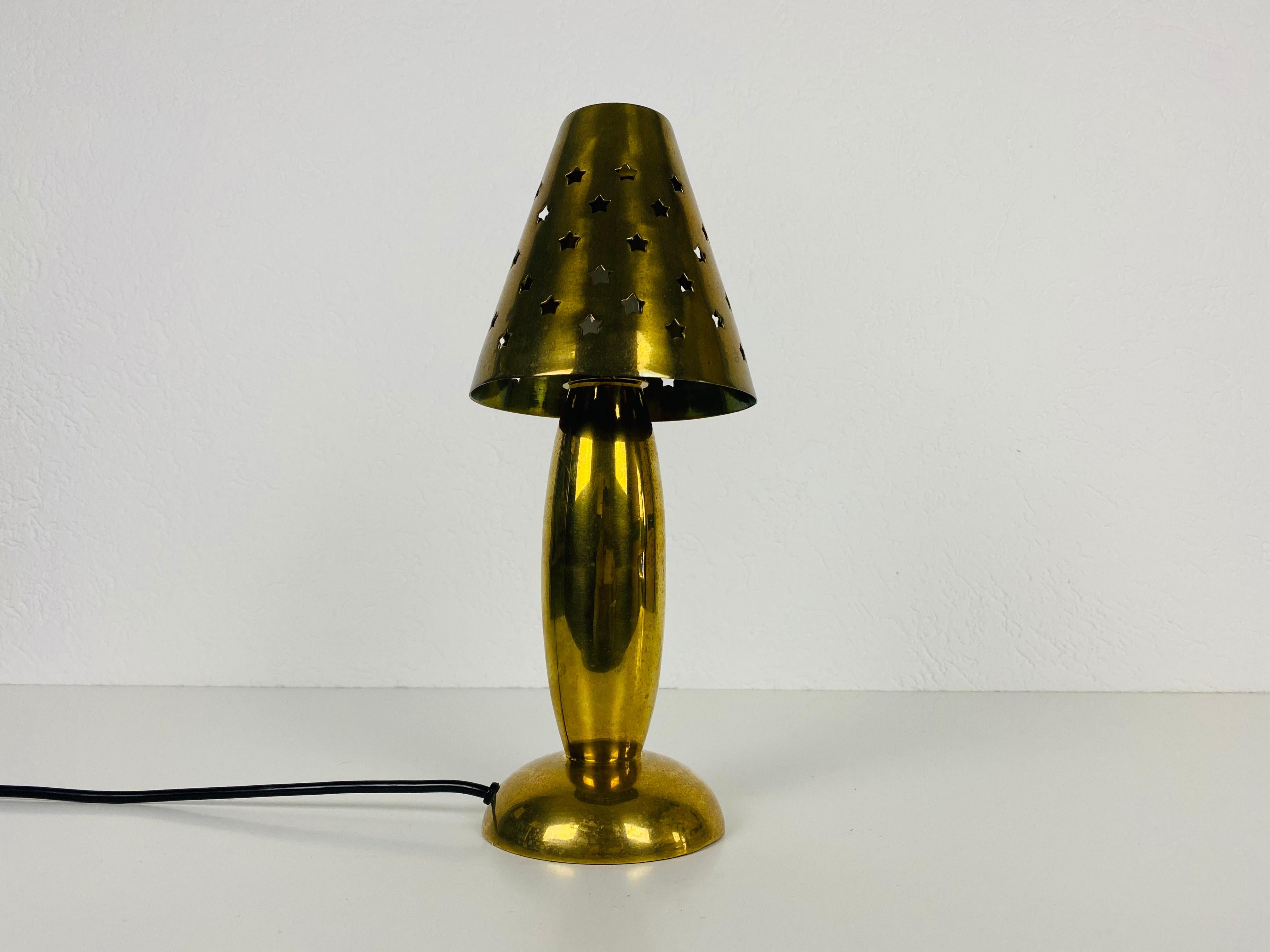 Midcentury Solid Brass Table Lamp by Studio Lambert, 1980s For Sale at  1stDibs