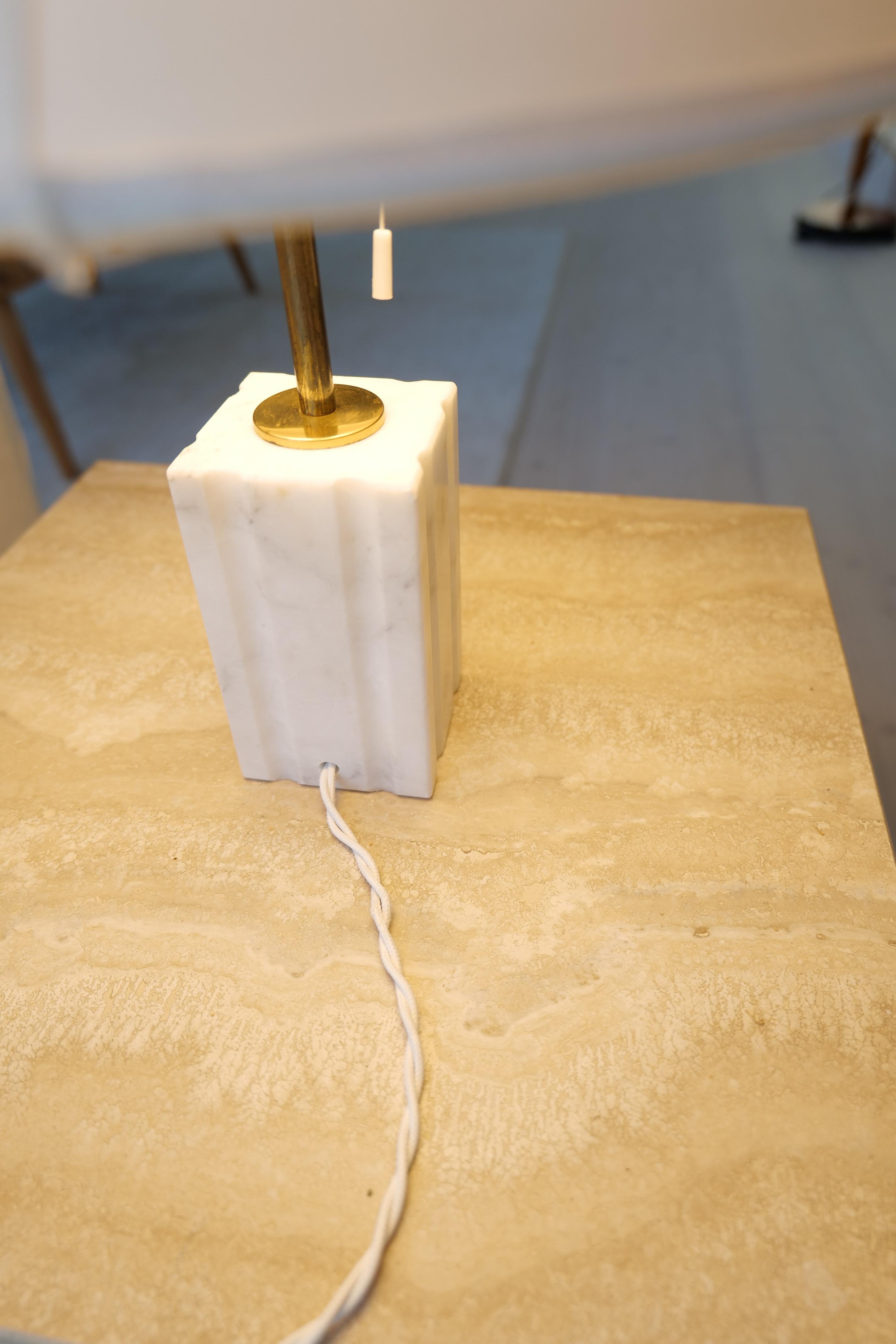 Lampe de table en marbre massif du milieu du siècle Bergboms Suède 1960s en vente 1
