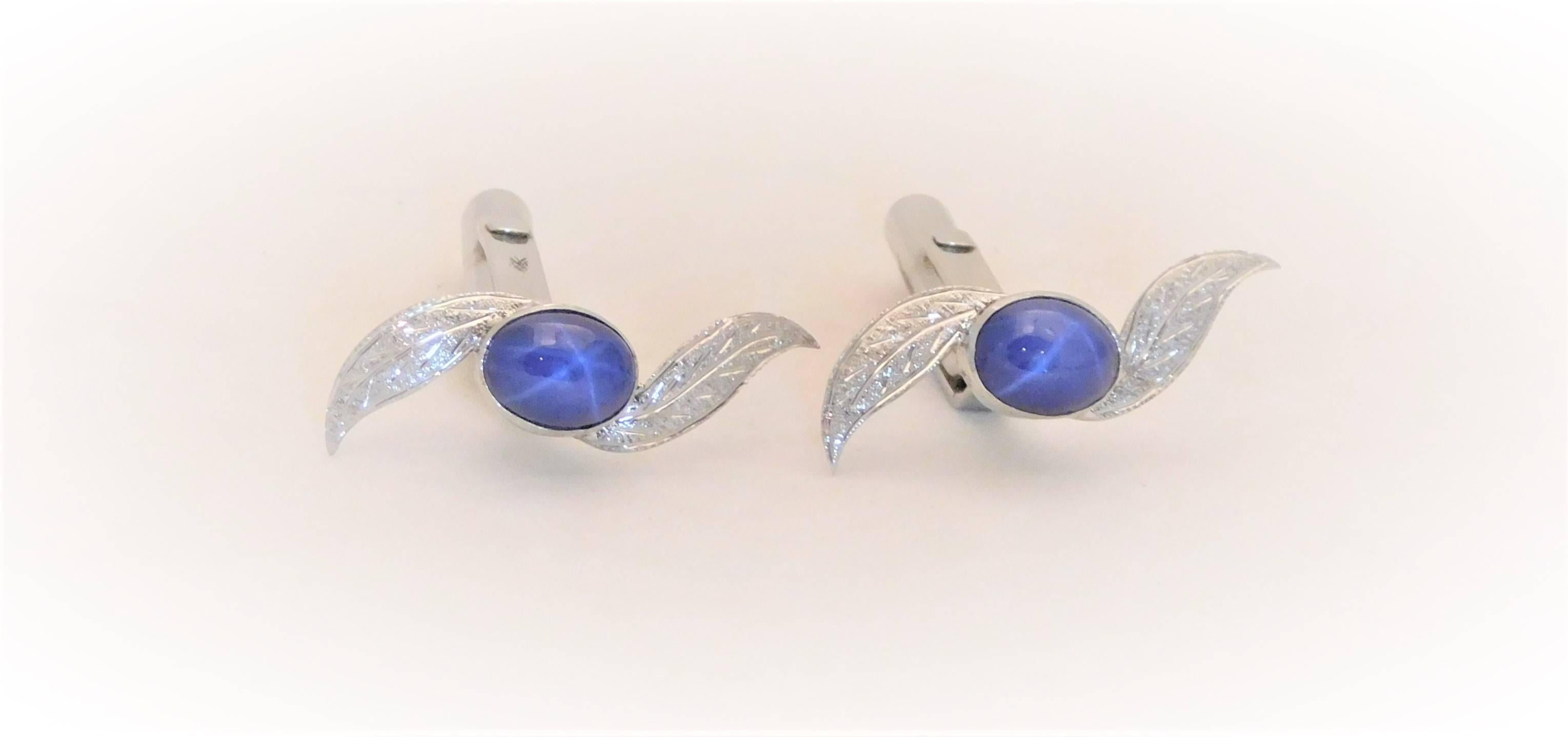 Midcentury Space Age 18 Karat White Gold 3.75 Carat Star Sapphire Cufflinks For Sale 3