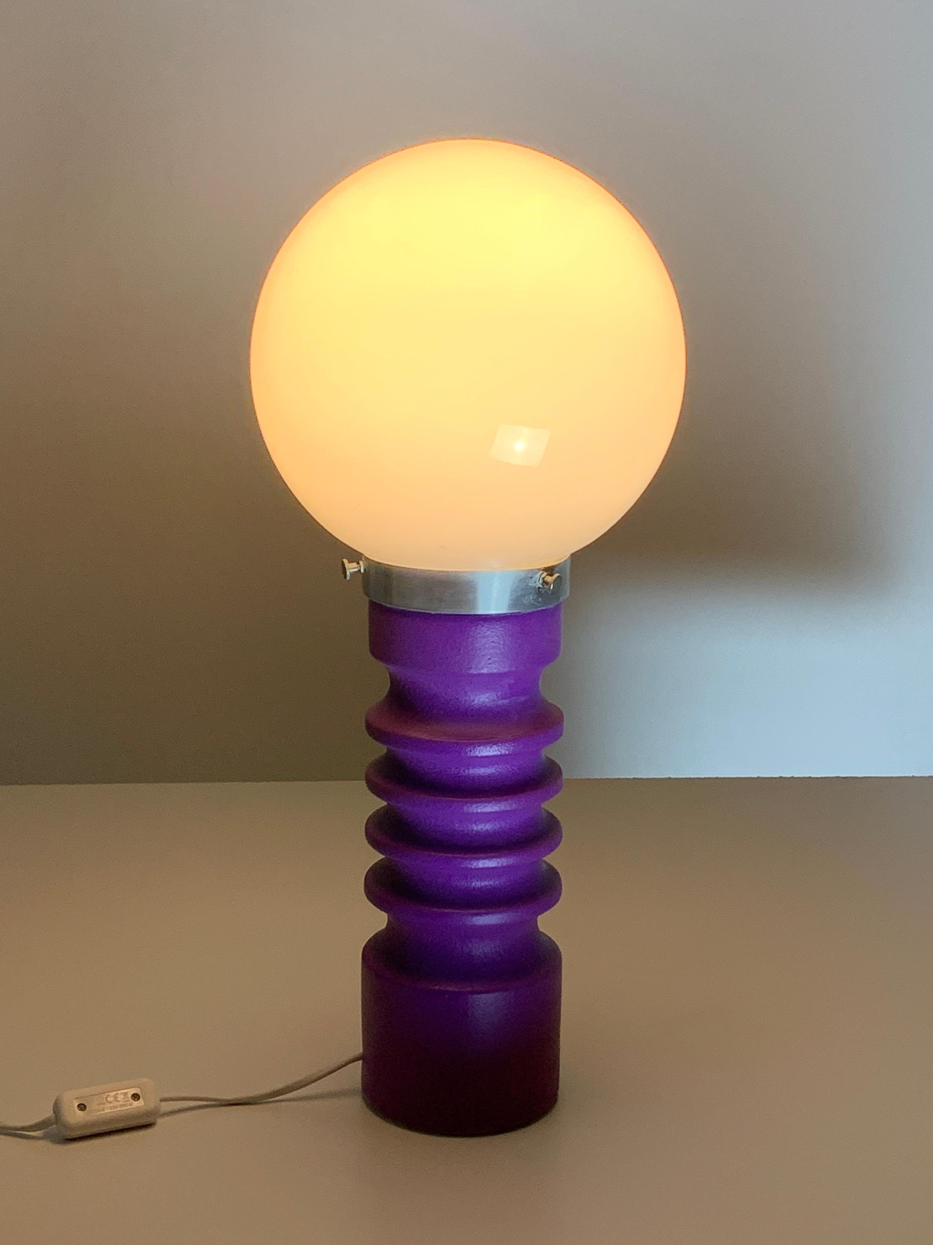 Céramique Lampe de table en céramique de l'ère spatiale du milieu du siècle dernier par Cari Zalloni pour Steuler en vente
