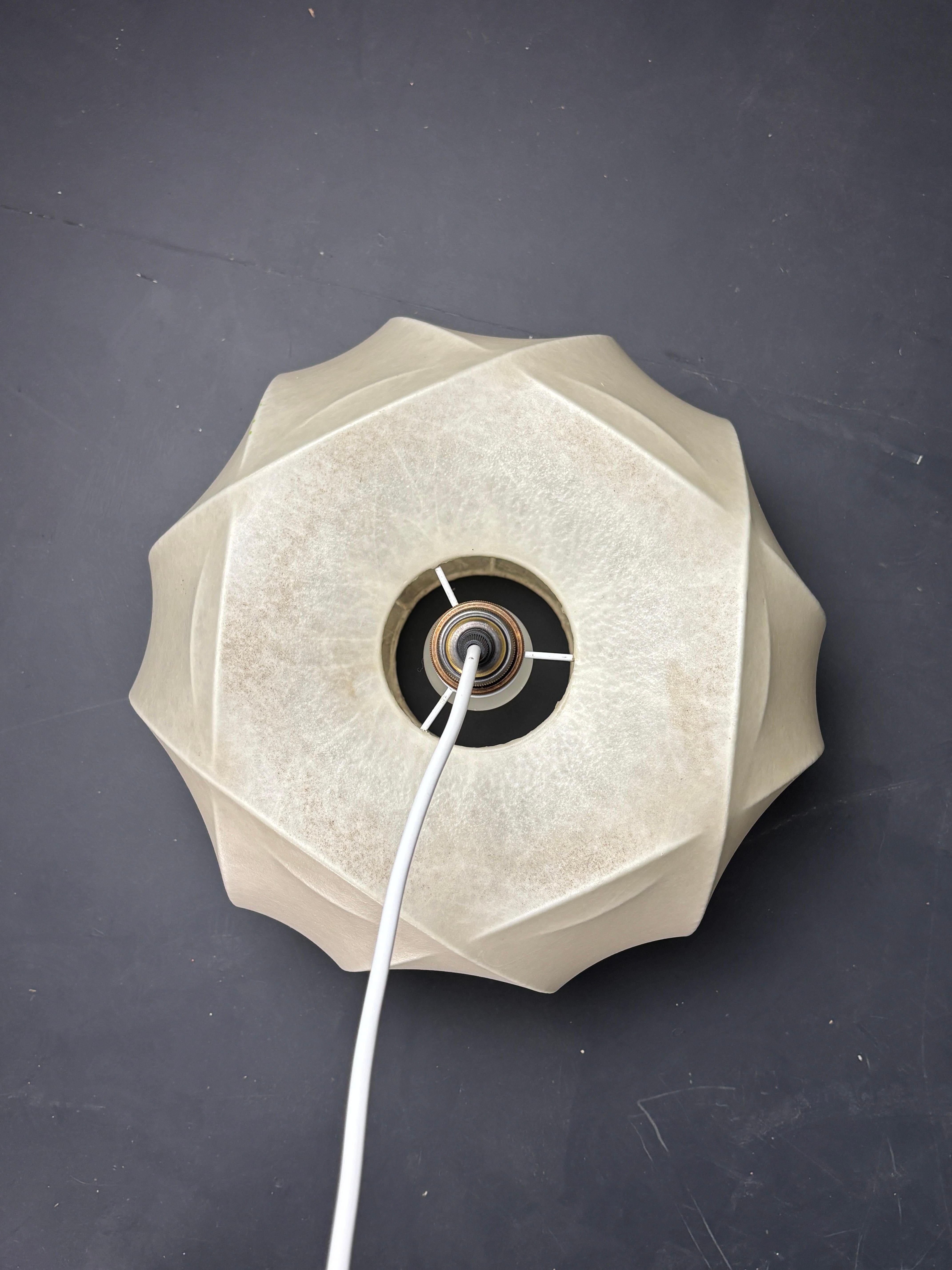 Mid-20th Century Midcentury space age cocoon hanging pendant ceiling lamp, 1960s For Sale
