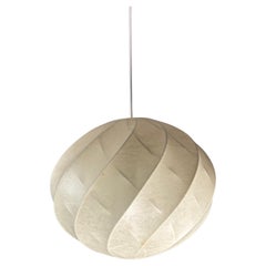 Lampada da soffitto a sospensione a forma di bozzolo dell'era spaziale del Medioevo, anni '60