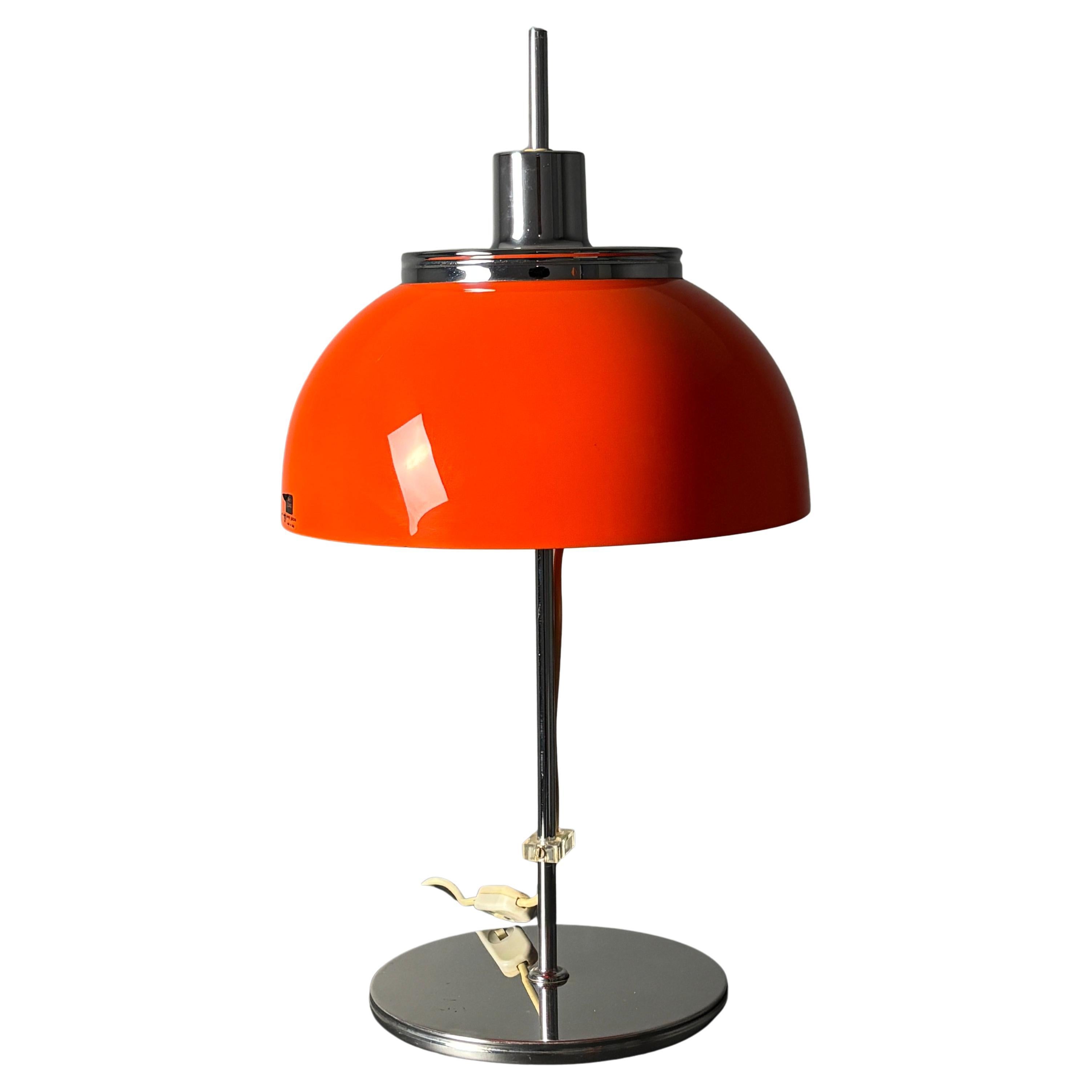 Lampada da tavolo del Midcentury Space Age di Luigi Massoni & Massoni per Guzzini, modello Faro, anni '70
