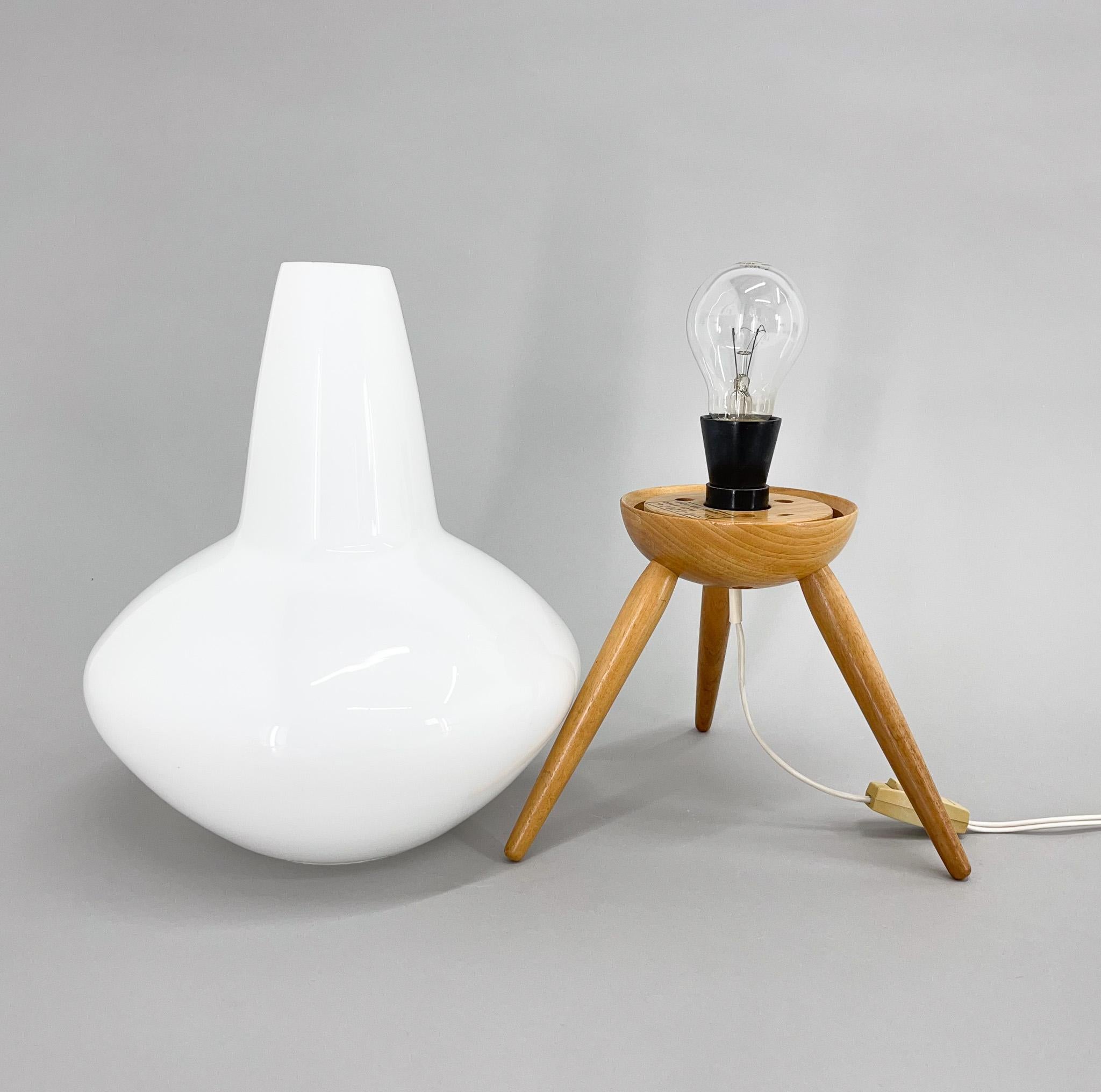 20ième siècle Lampe de table 