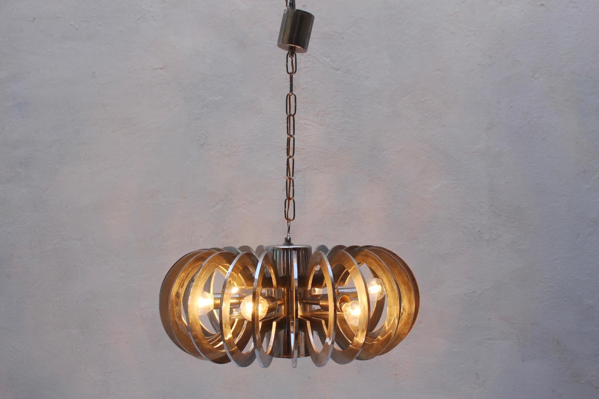 Midcentury Space Age Ufo Atomic Era Plastic Sciolari Manner Pendant Lamp, 1960s For Sale 5