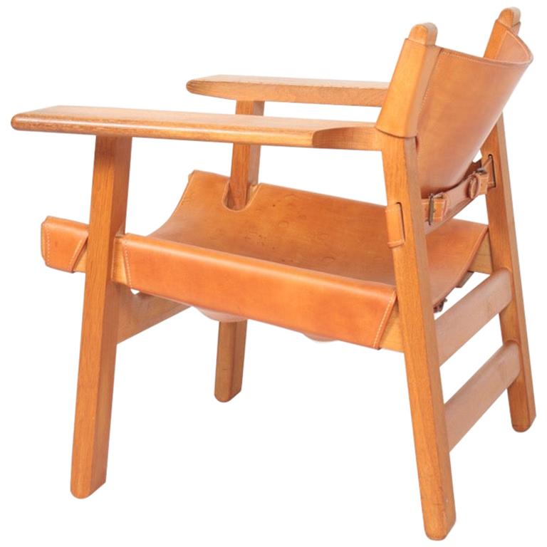 Midcentury Spanish Chair in Patinated Leather and Oak by Børge Mogensen, 1950s For Sale