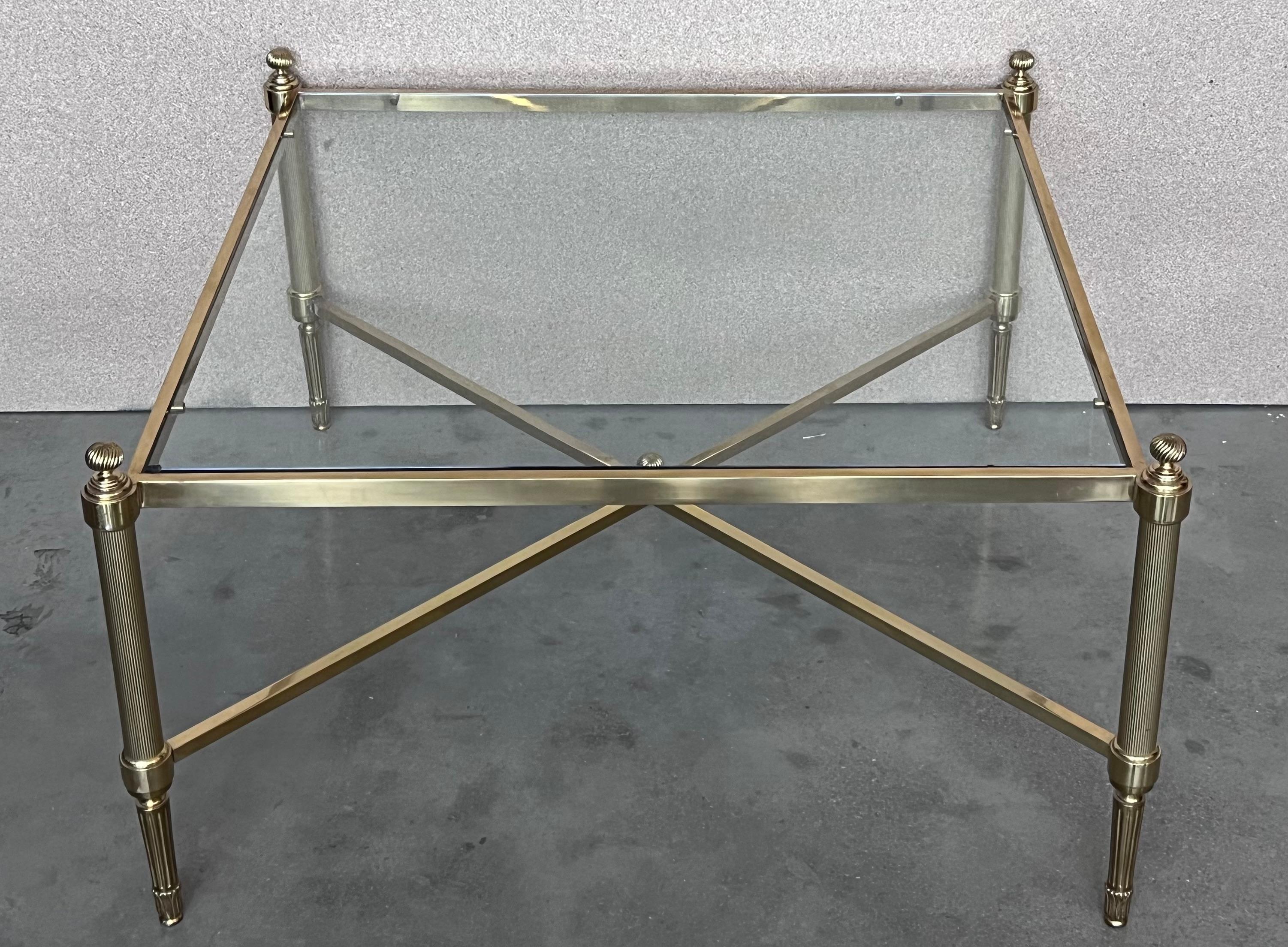 Midcentury Spanish Two Tier Square Brass and Bronze Coffee Table In Good Condition For Sale In Miami, FL