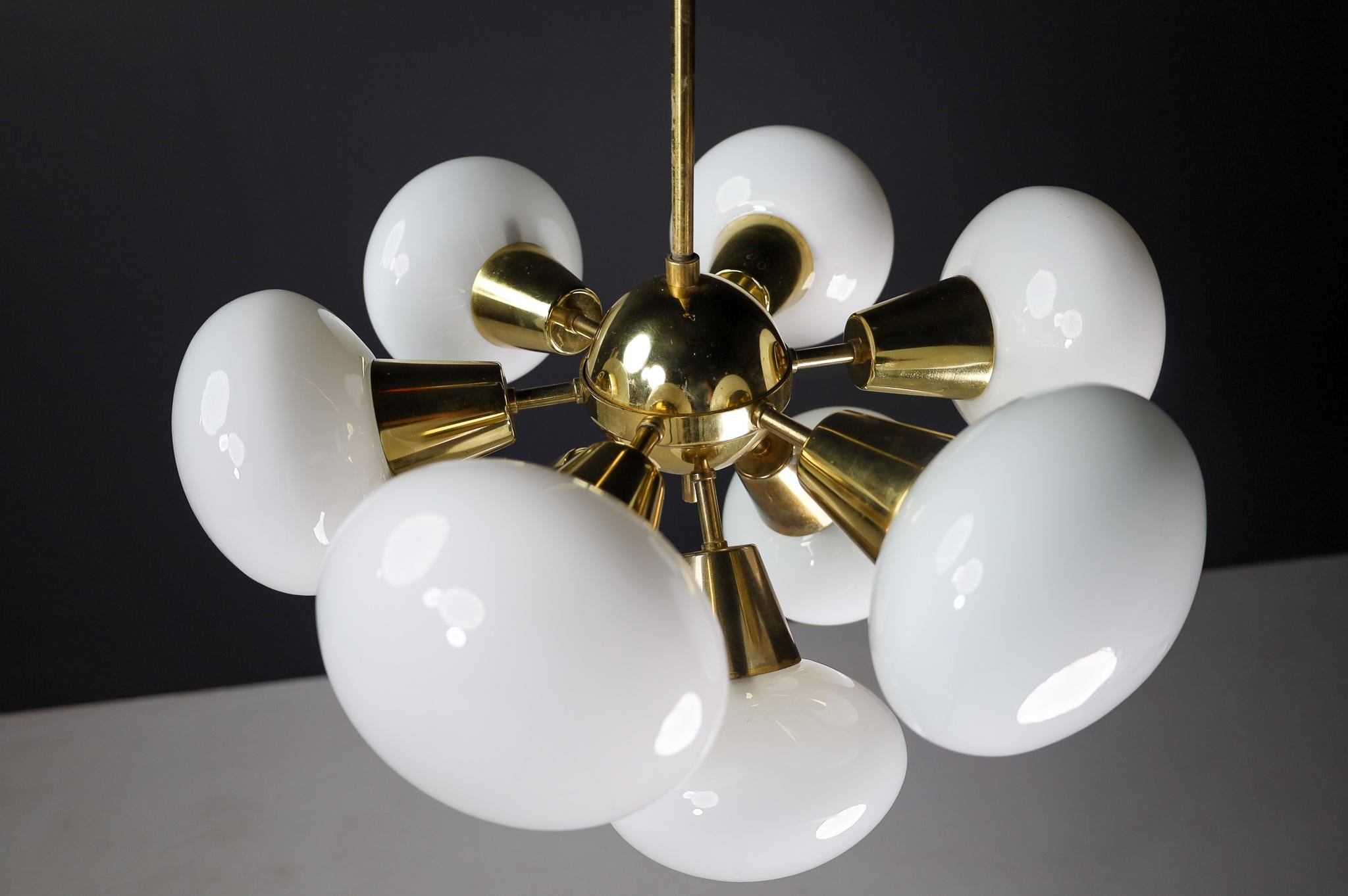 Large set Sputnik Chandeliers in Brass and Opaline Glass Spheres, Europe 1970s For Sale 3