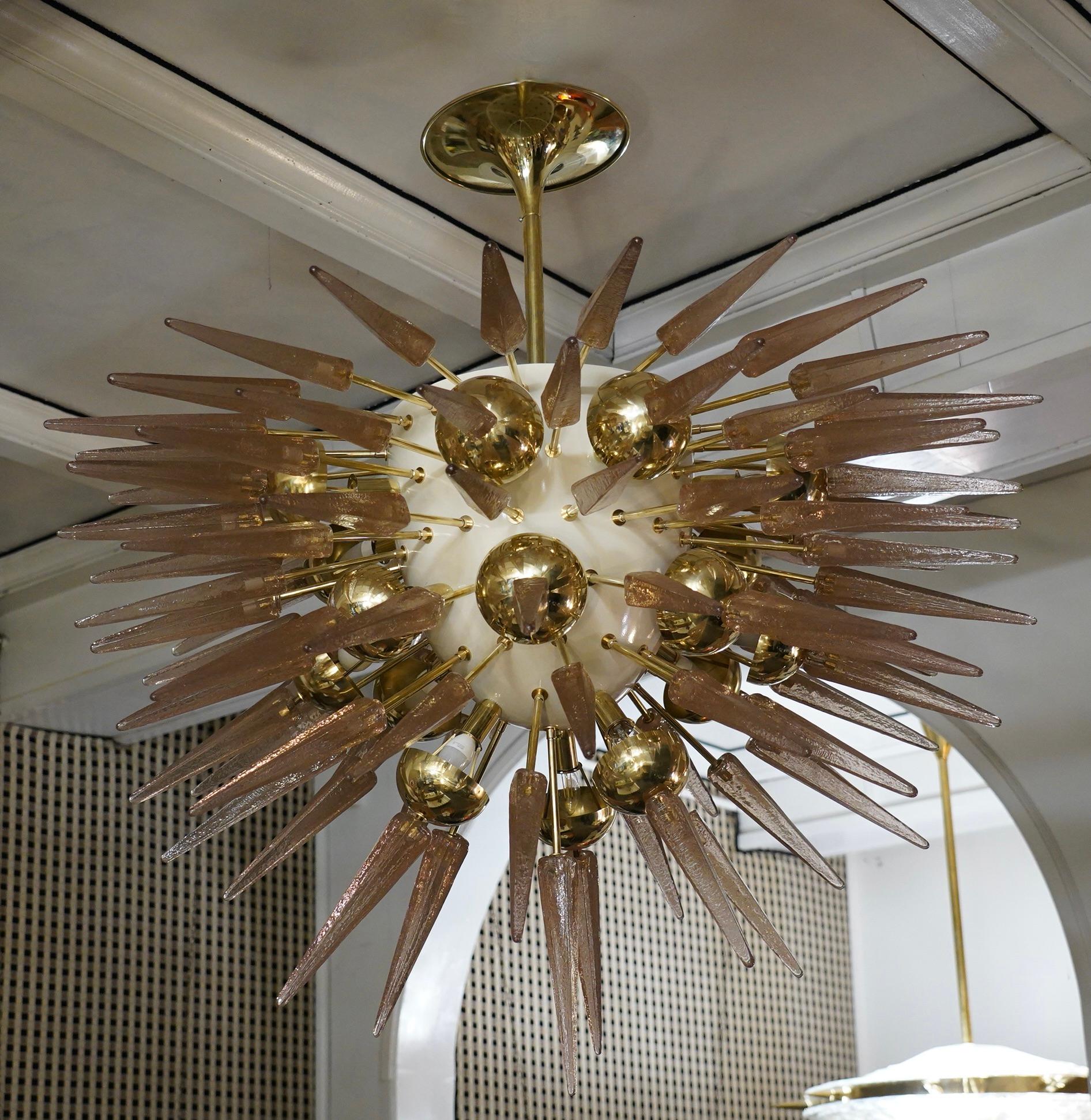 Midcentury Sputnik Spherical Pink Glass and Brass Chandelier, 1990 6