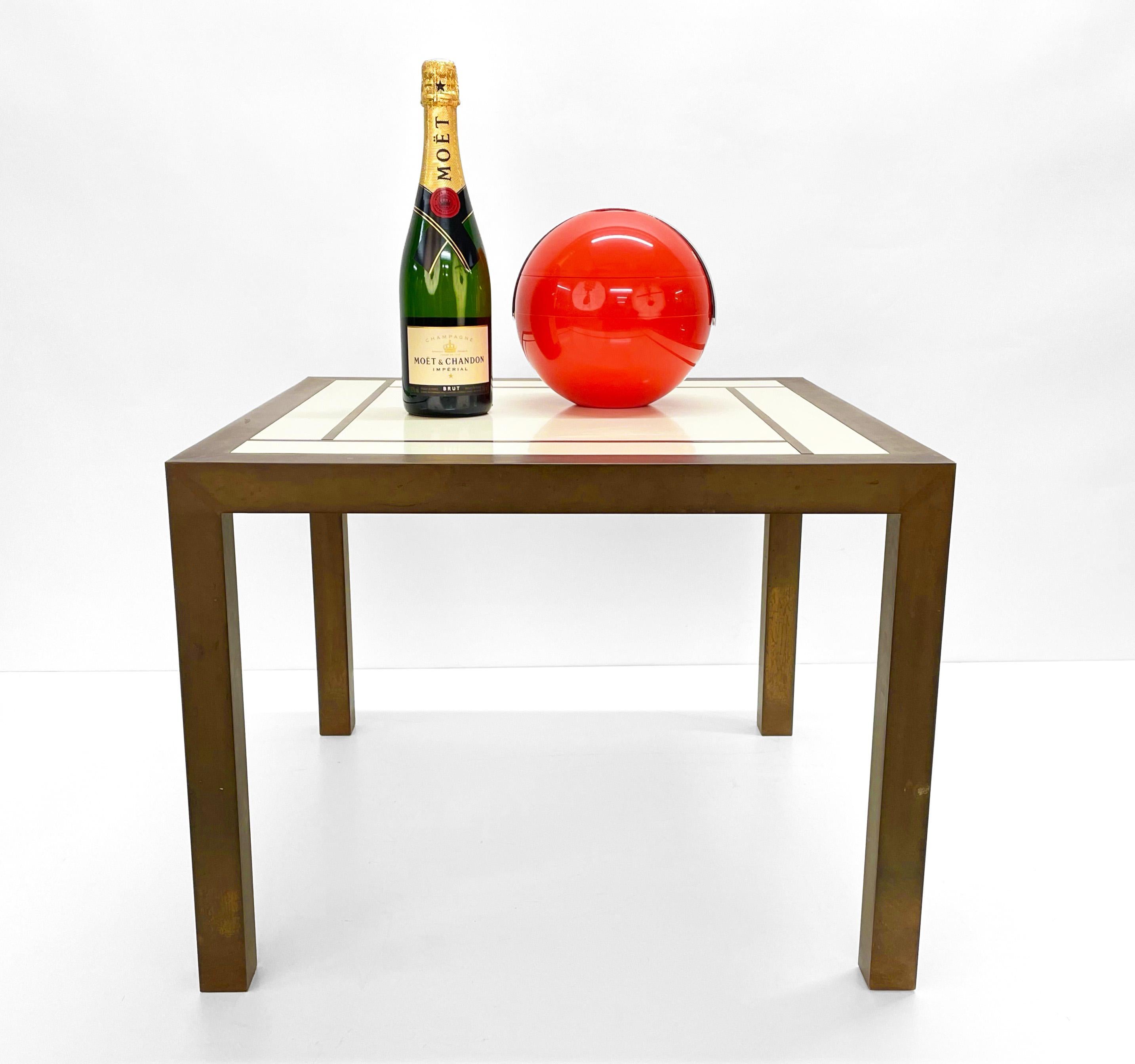 Quadratischer italienischer Couchtisch aus Messing und Formica aus der Mitte des Jahrhunderts im Willy Rizzo-Stil, 1970er Jahre im Angebot 10