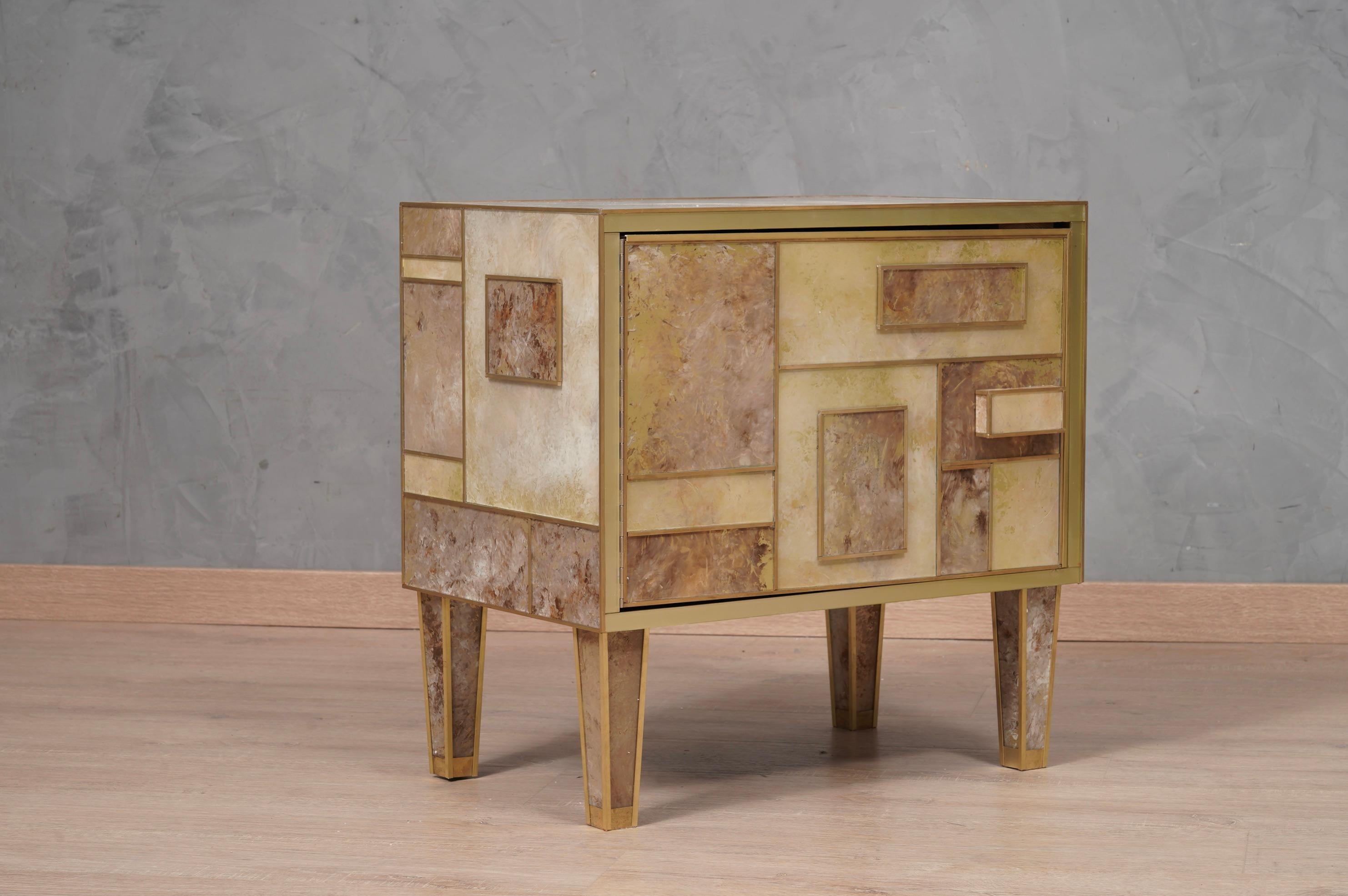 MidCentury Square brown and White Color Glass and Brass Night Stand, 2020 In Good Condition For Sale In Rome, IT