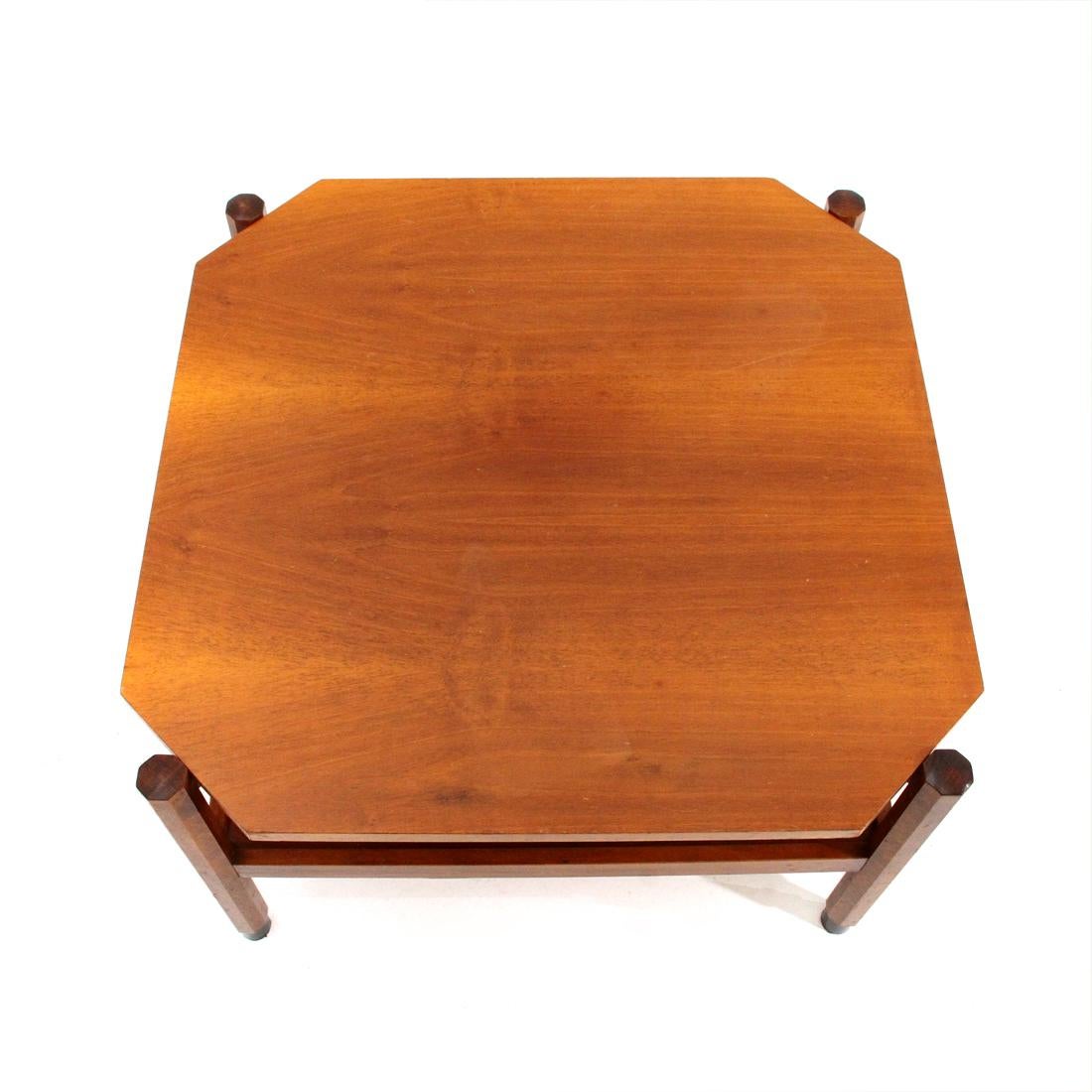 Midcentury Square Teak Coffee Table, 1960s In Good Condition In Savona, IT