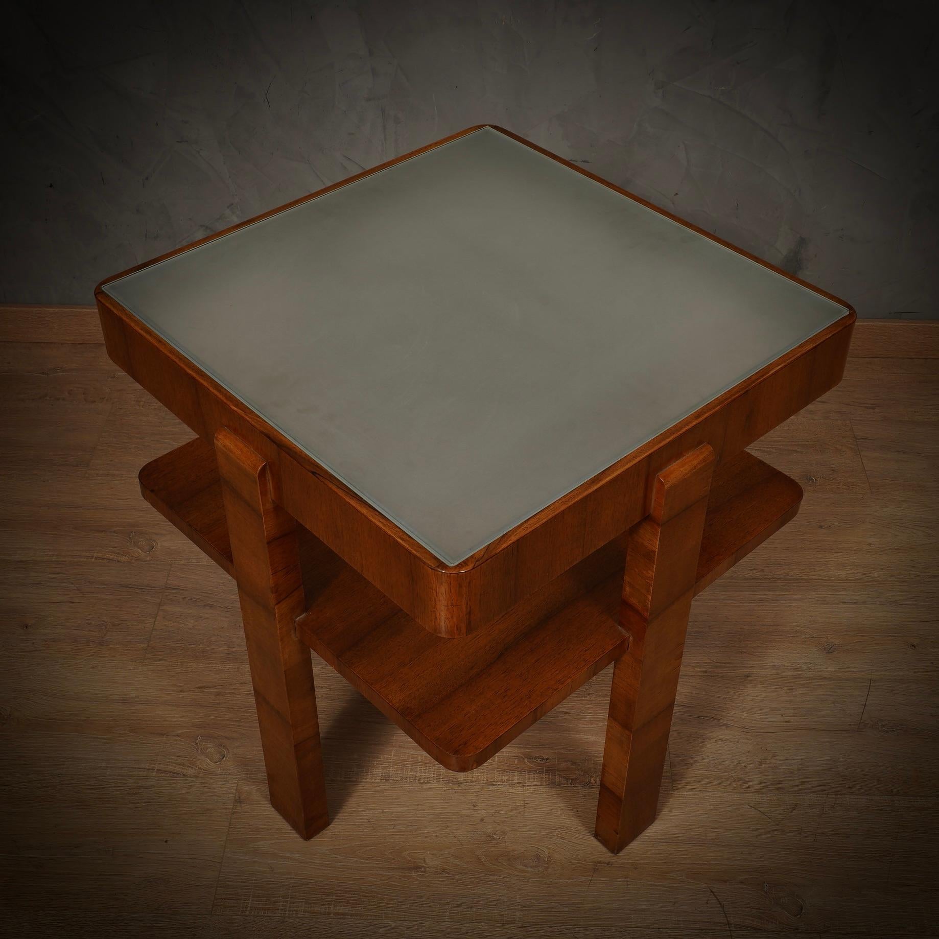 Quadratischer Mid-Century-Spiel-Sofa-Beistelltisch aus Nussbaumholz, 1960 (Italienisch)
