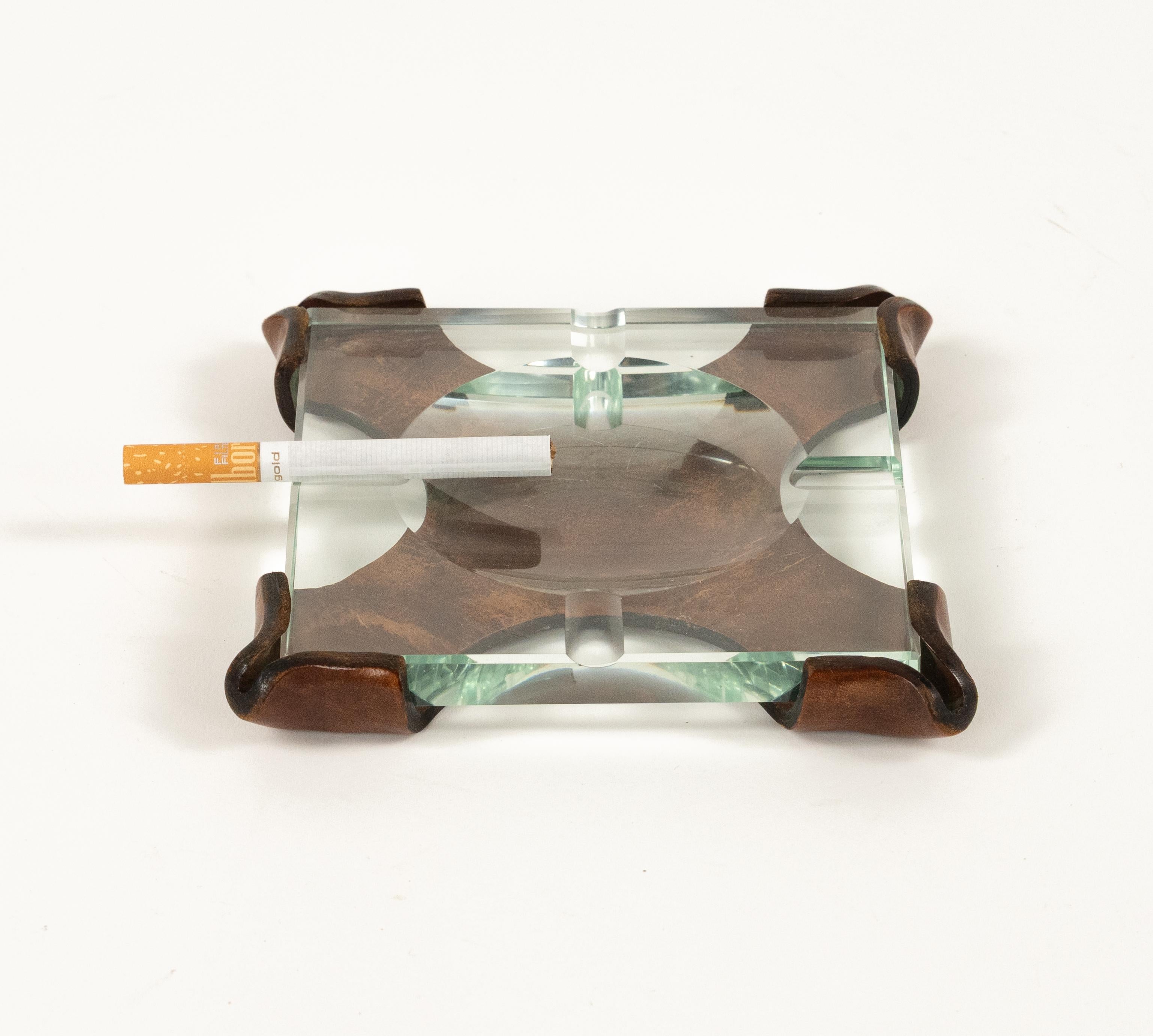 Midcentury Squared Ashtray in Leather and Glass by CAP, Italy 1970s For Sale 1