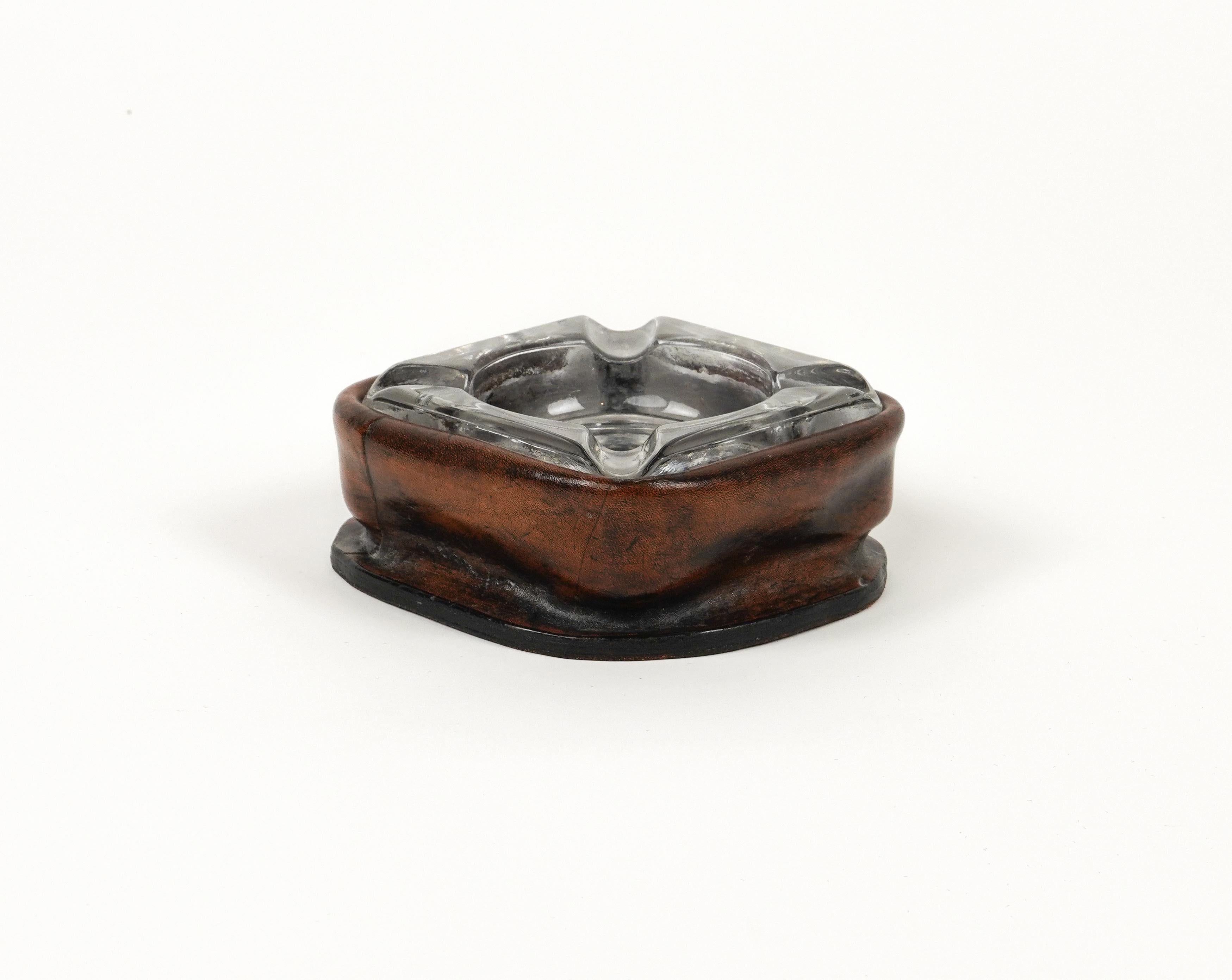 Italian Midcentury Squared Ashtray in Leather and Glass Jacques Adnet Style, Italy 1970s For Sale